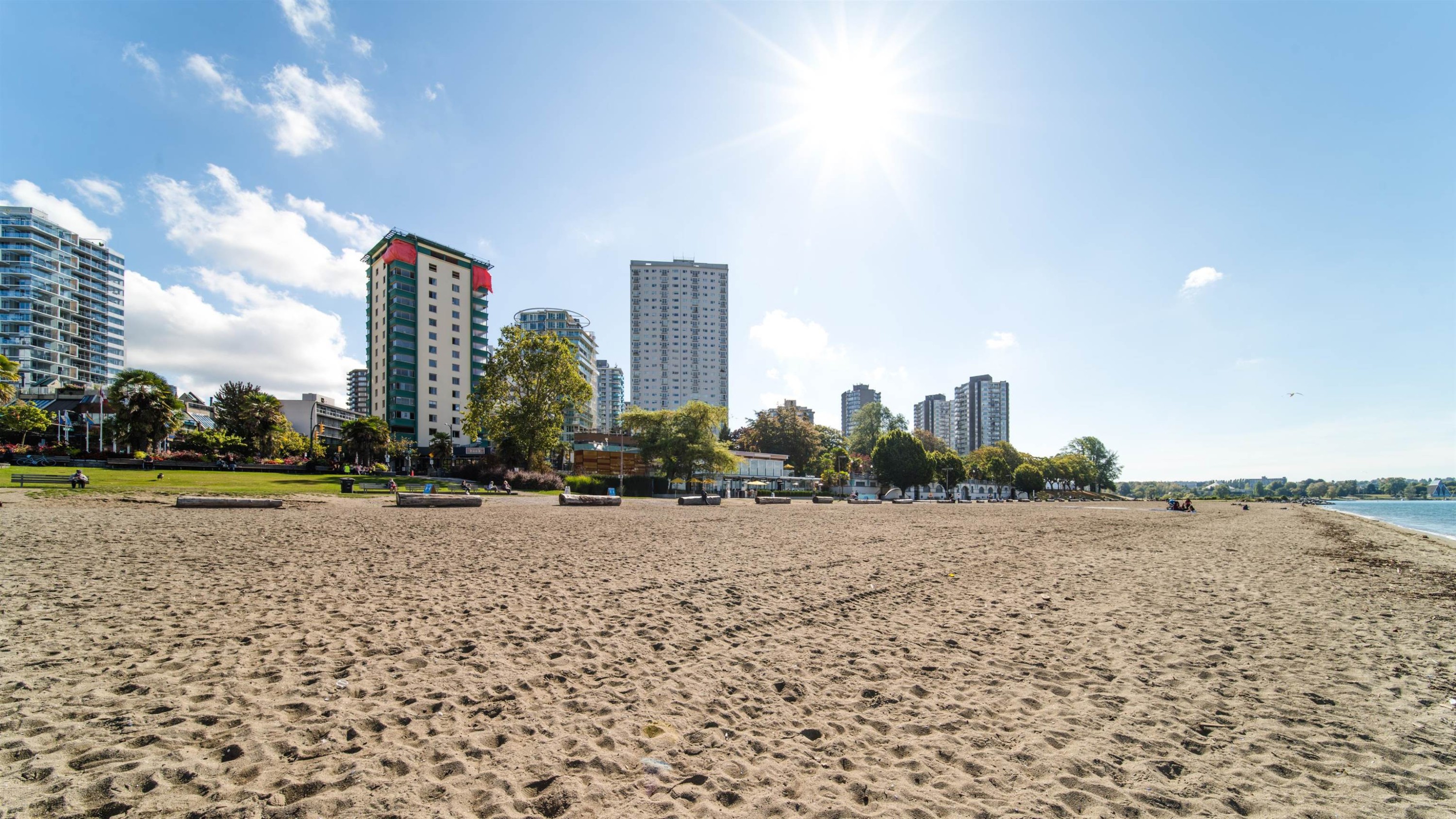 212-1924 Comox Street, Vancouver, BC