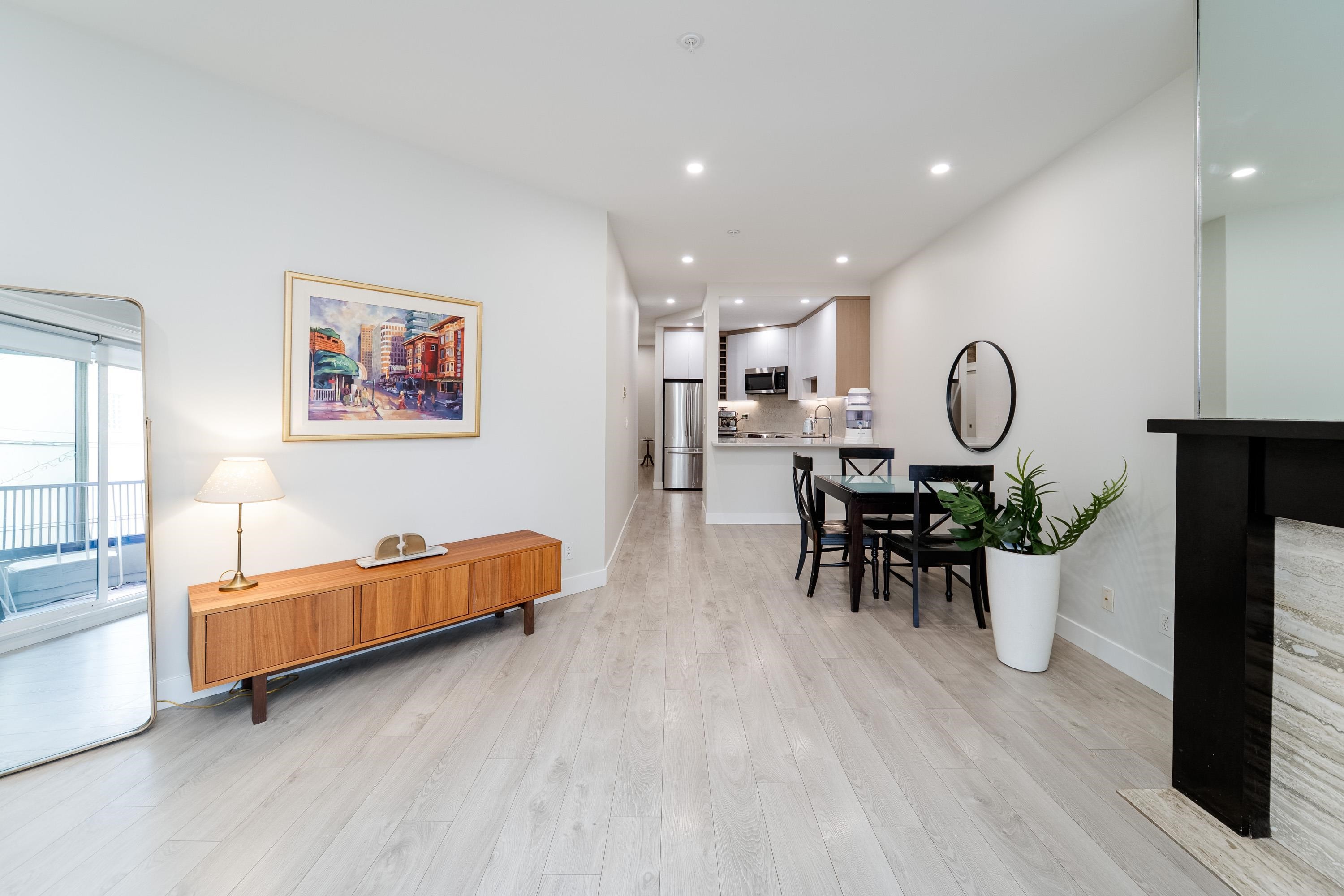 212-1924 Comox Street, Vancouver, BC