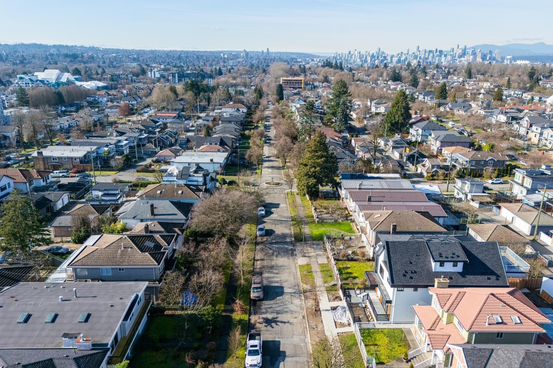 2728 7Th Avenue E, Vancouver, BC