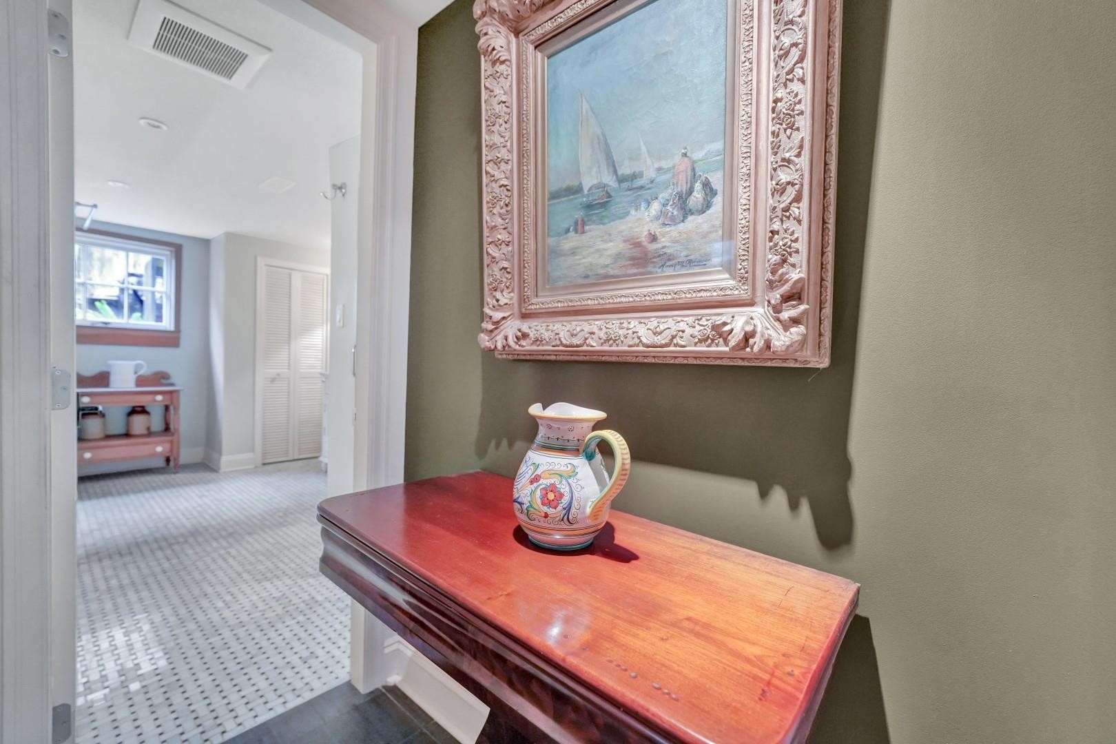 2303 3Rd Avenue W, Vancouver, BC