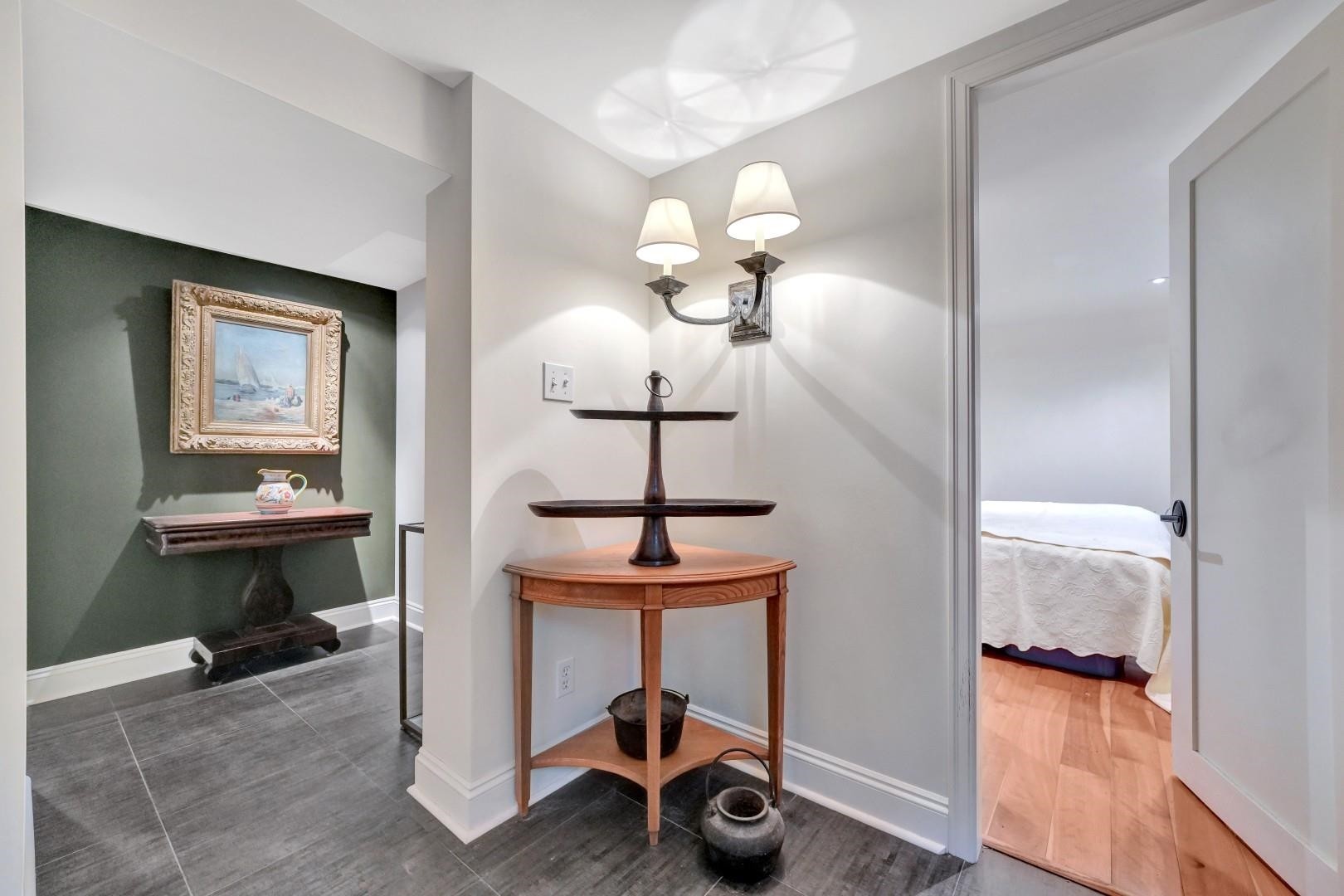 2303 3Rd Avenue W, Vancouver, BC