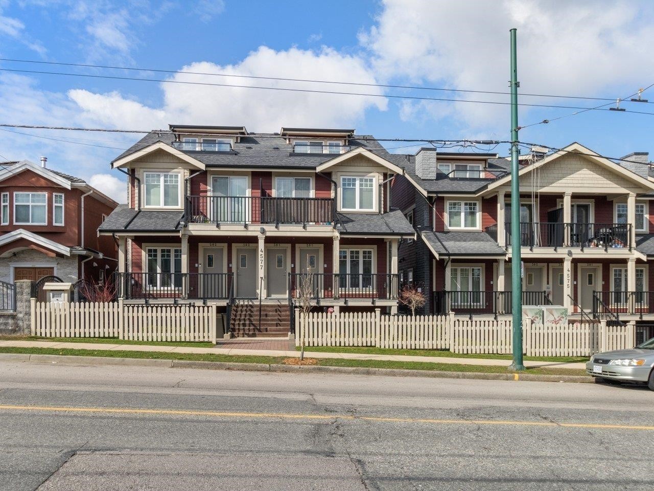 102-4577 Slocan Street, Vancouver, BC