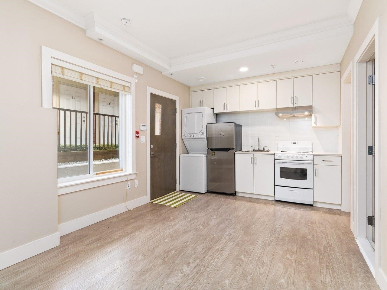 102-4577 Slocan Street, Vancouver, BC