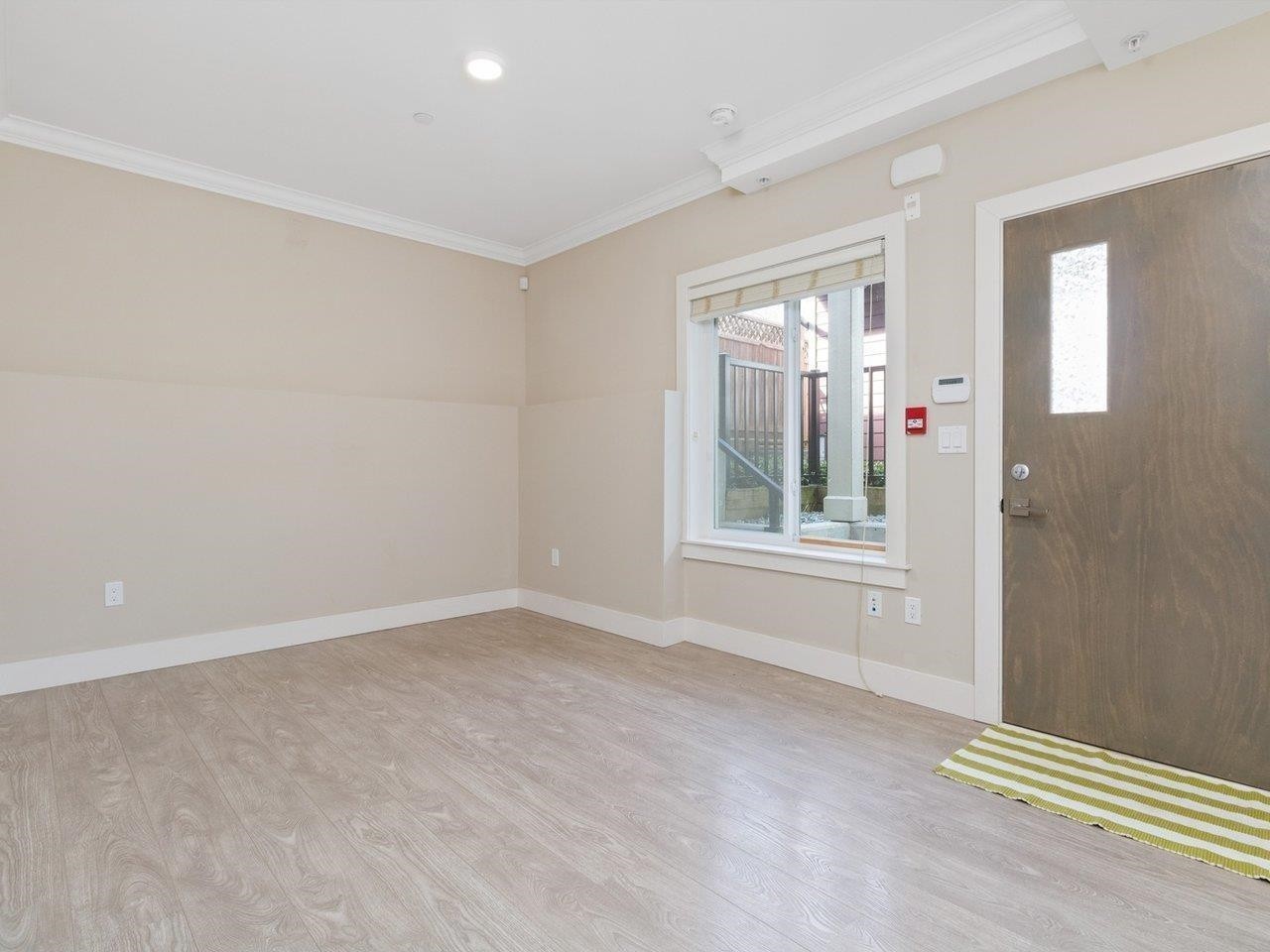 102-4577 Slocan Street, Vancouver, BC