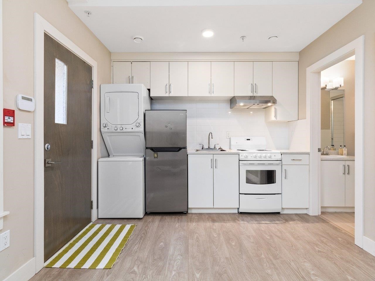 102-4577 Slocan Street, Vancouver, BC