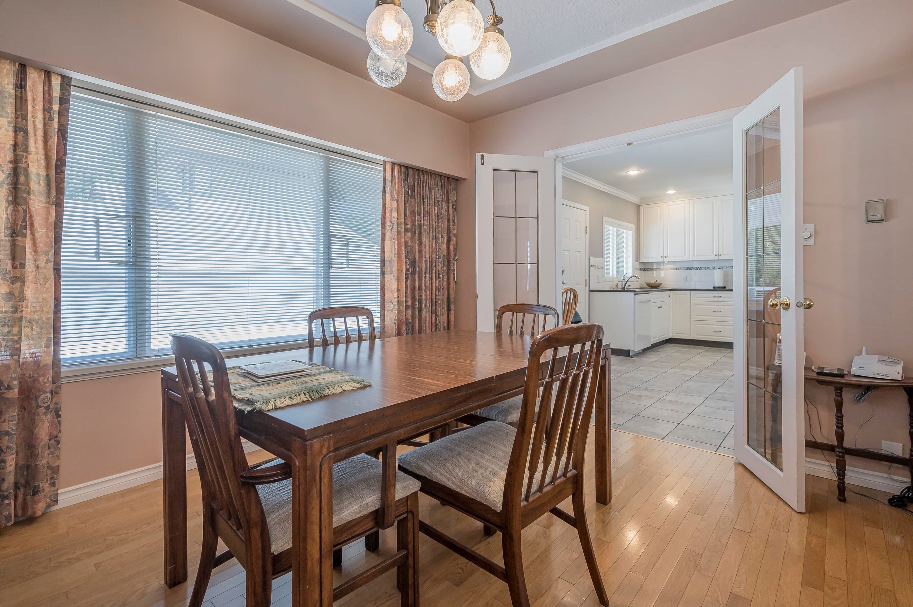 541 Cochrane Avenue, Coquitlam, BC