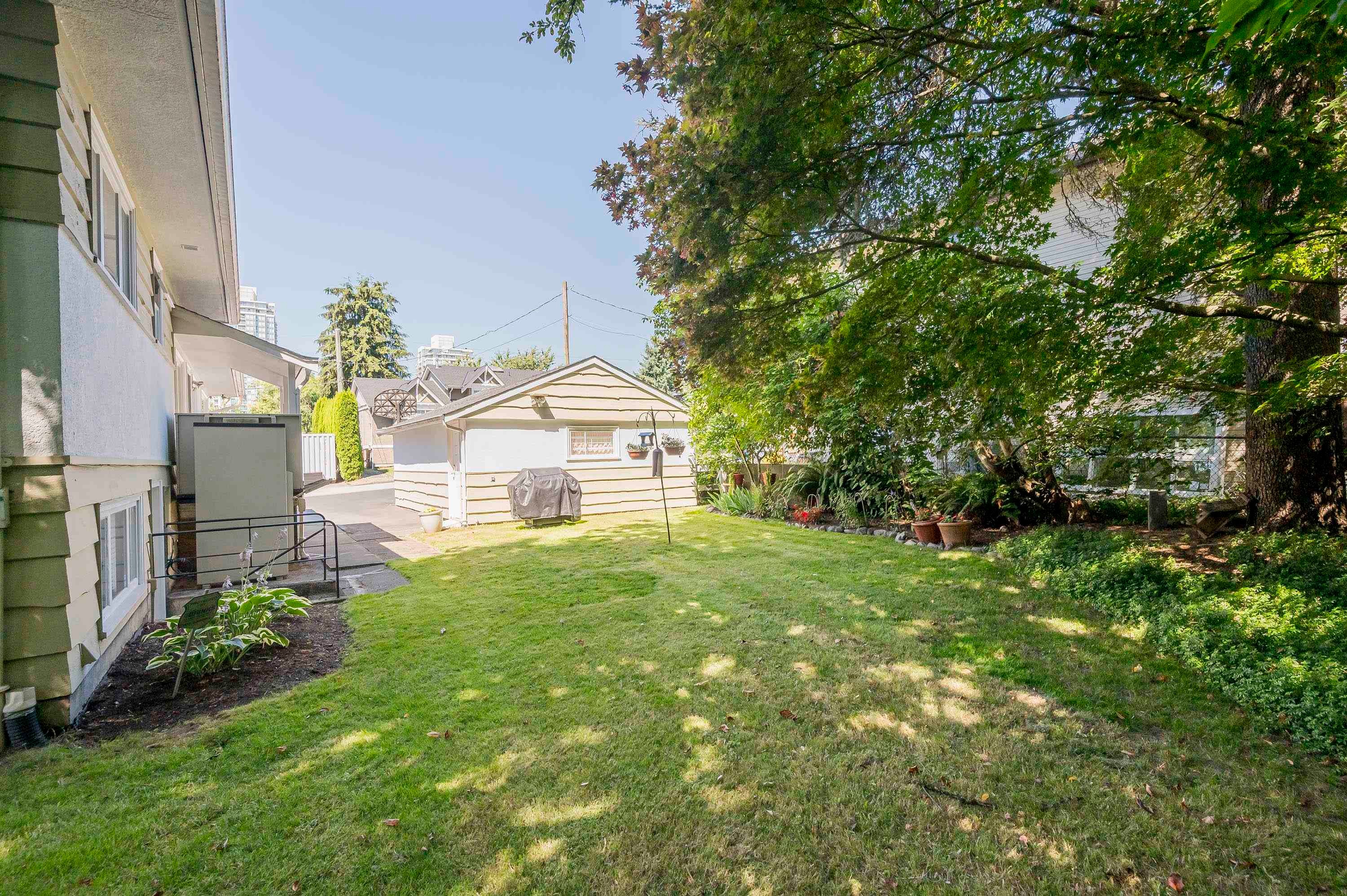 541 Cochrane Avenue, Coquitlam, BC