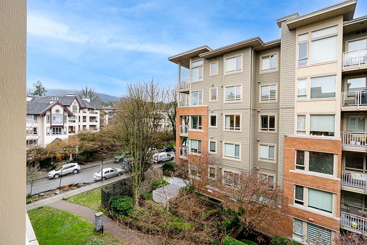 403-139 22Nd Street W, North Vancouver, BC