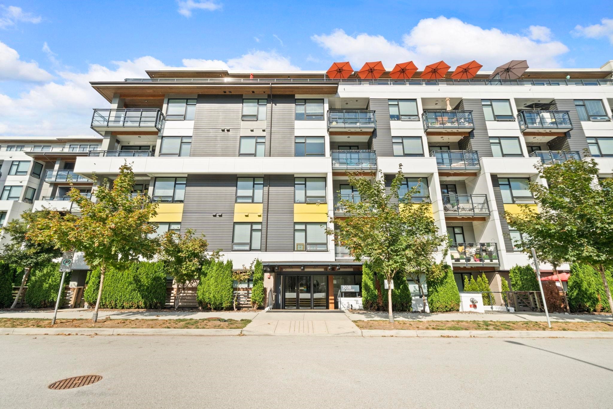 605-3038 St George Street, Port Moody, BC