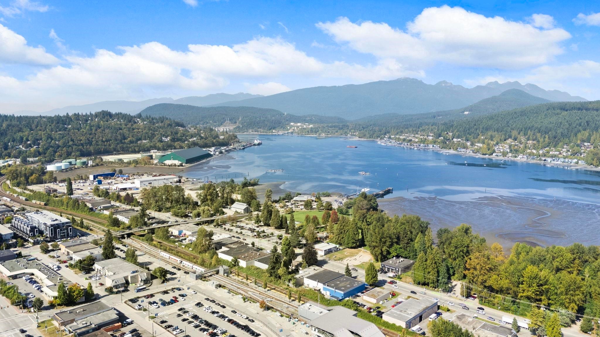 605-3038 St George Street, Port Moody, BC