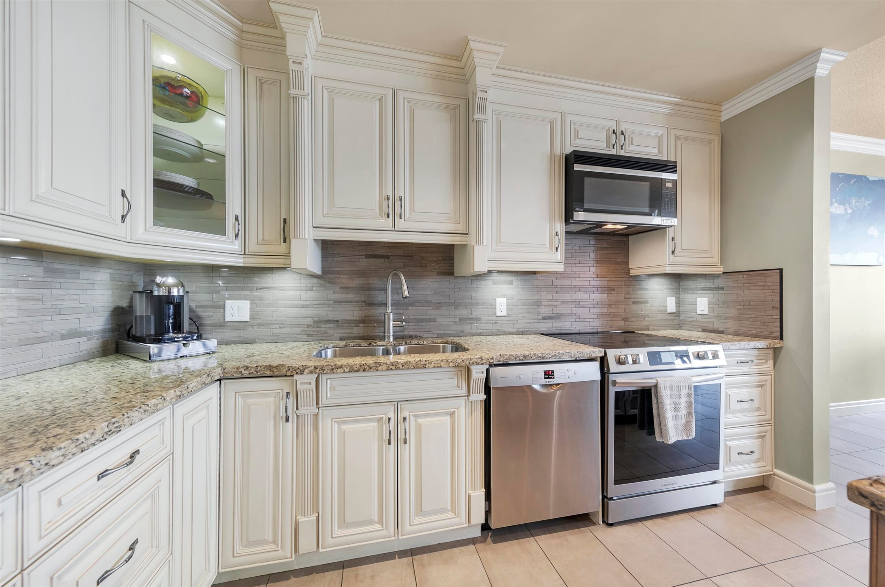 1105-6888 Station Hill Drive, Burnaby, BC