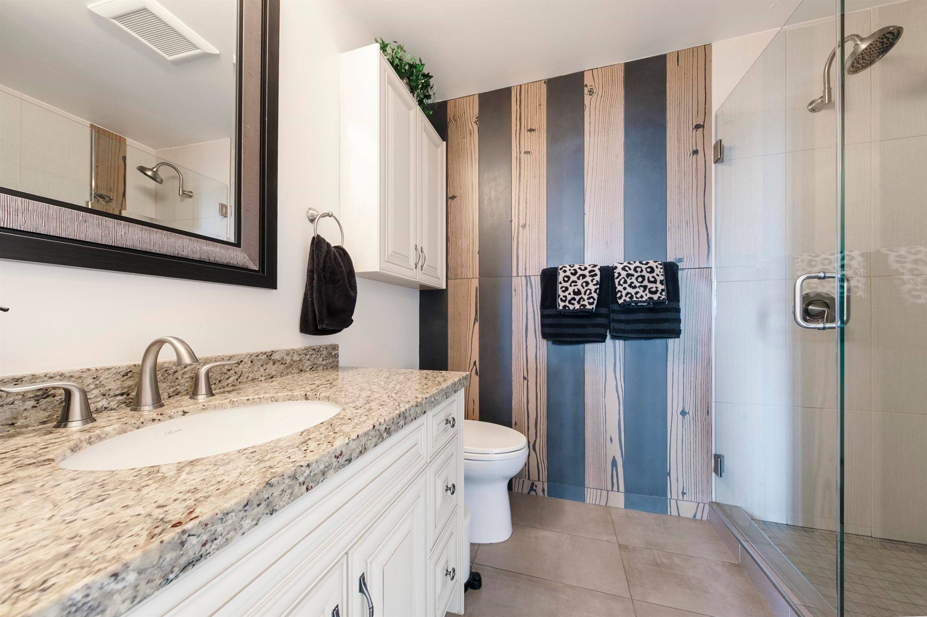 1105-6888 Station Hill Drive, Burnaby, BC