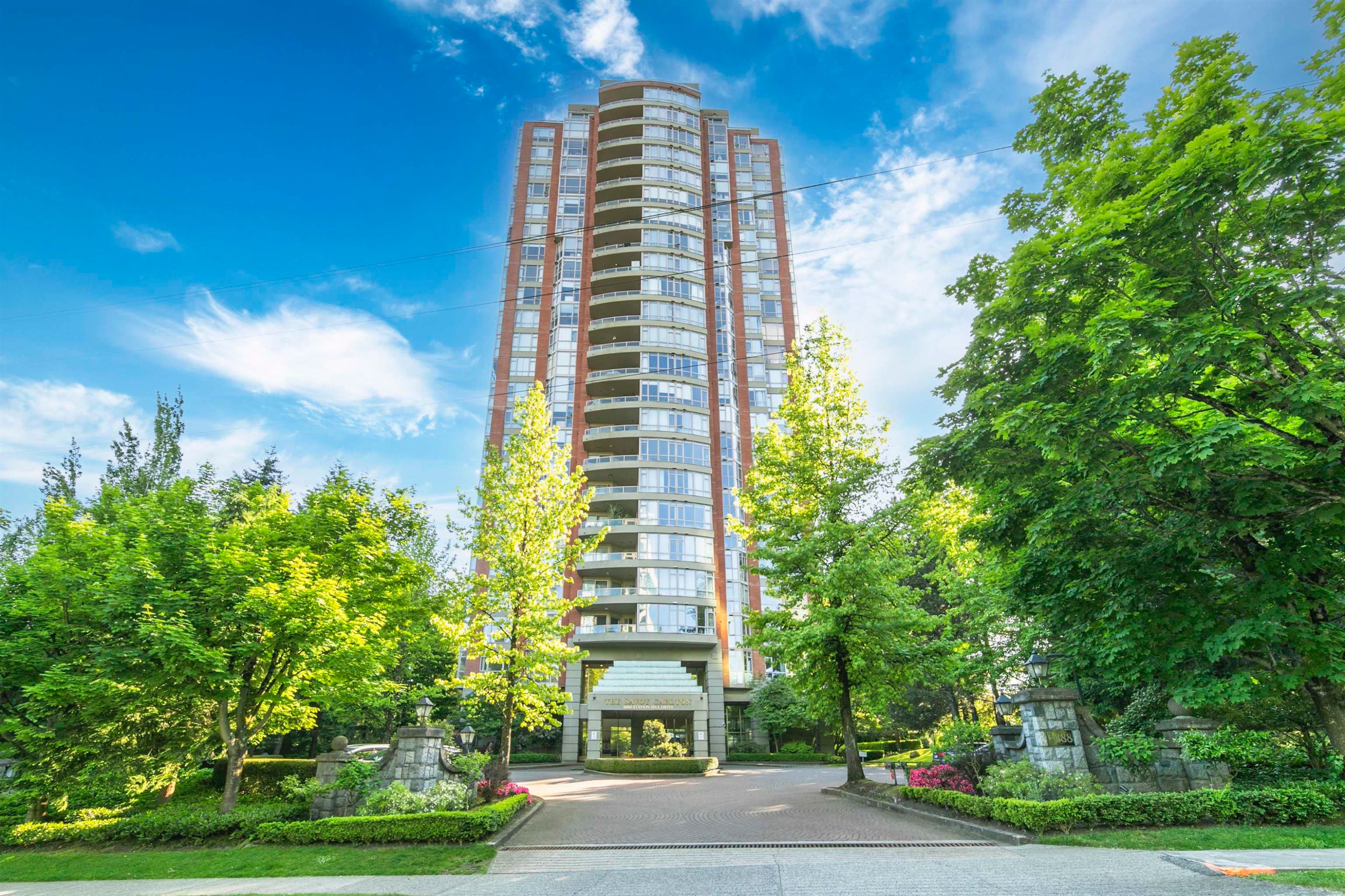1105-6888 Station Hill Drive, Burnaby, BC