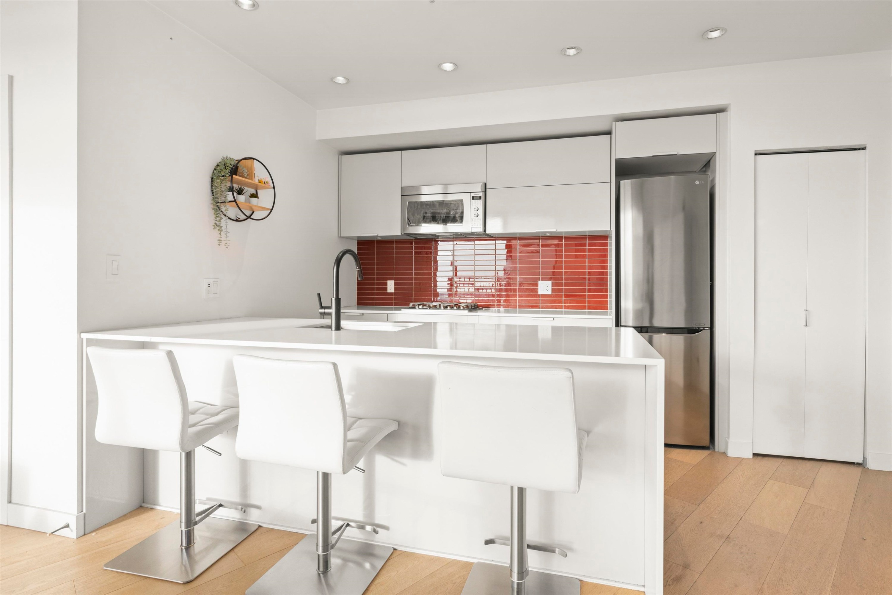 4108-128 Cordova Street W, Vancouver, BC