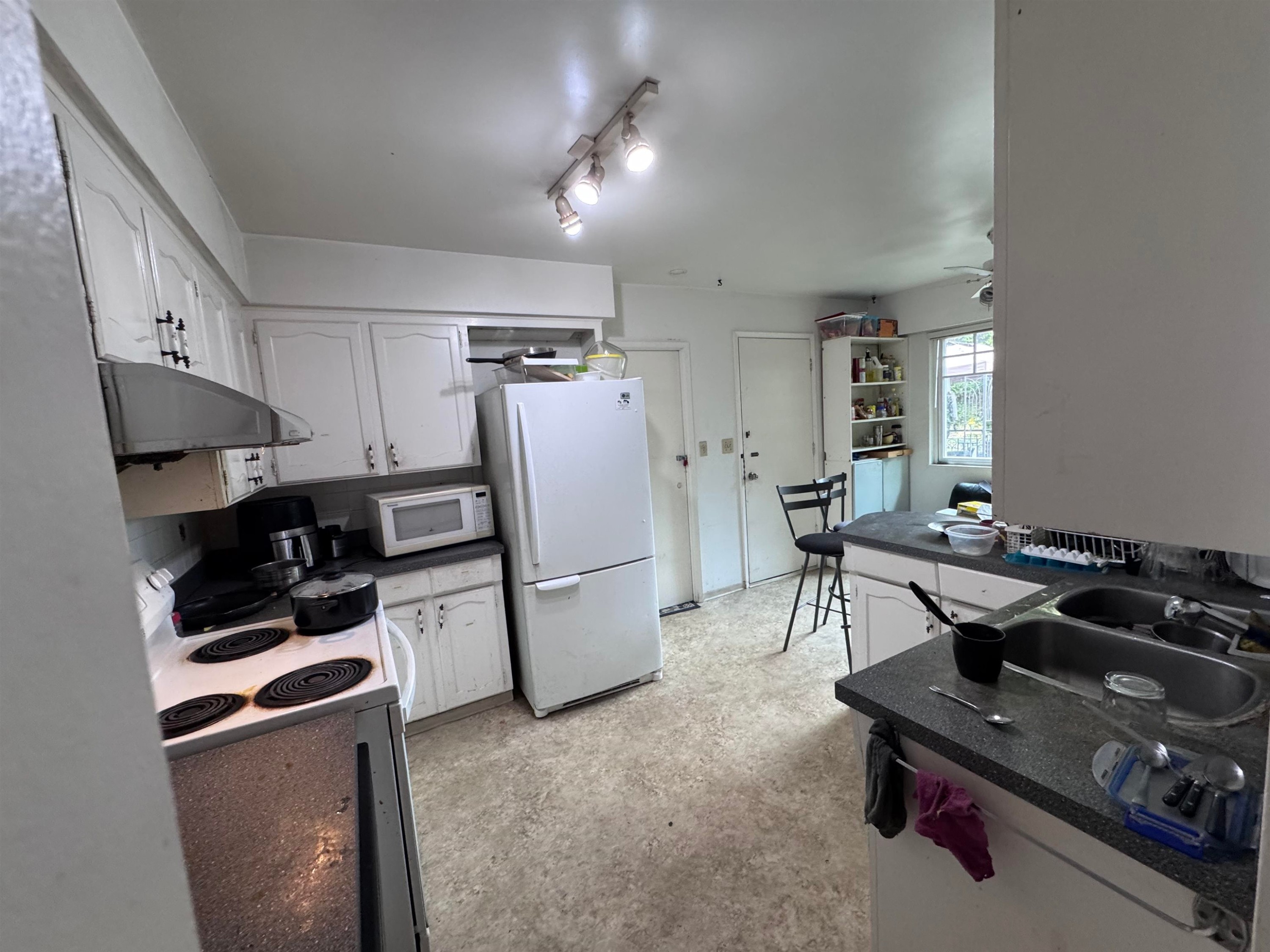 8356 Elliott Street, Vancouver, BC