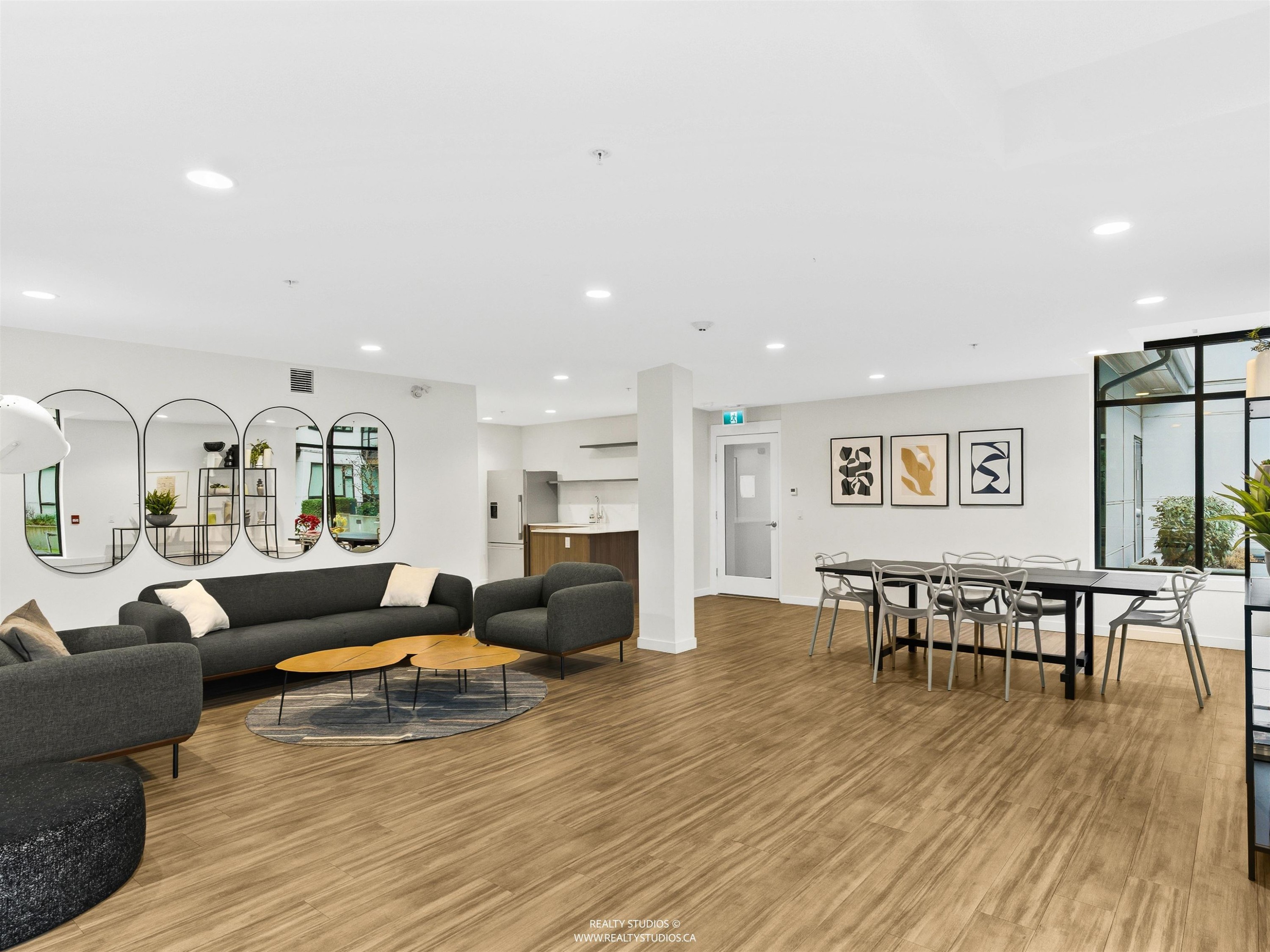 206-715 15Th Street W, North Vancouver, BC