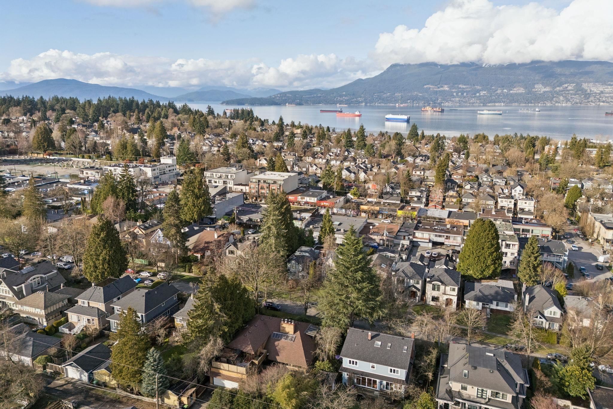 4436 11Th Avenue W, Vancouver, BC