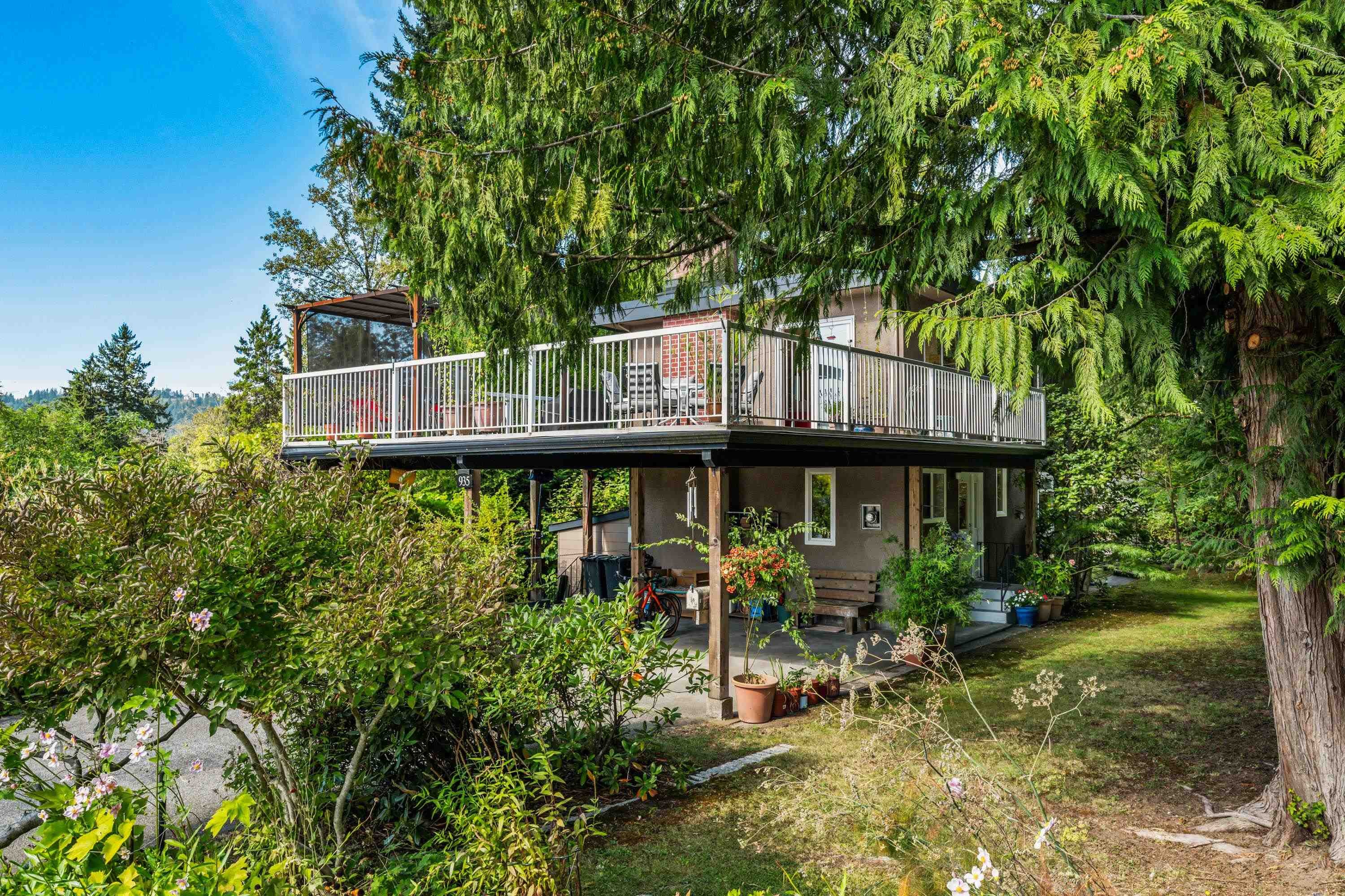 935 Stardale Avenue, Coquitlam, BC