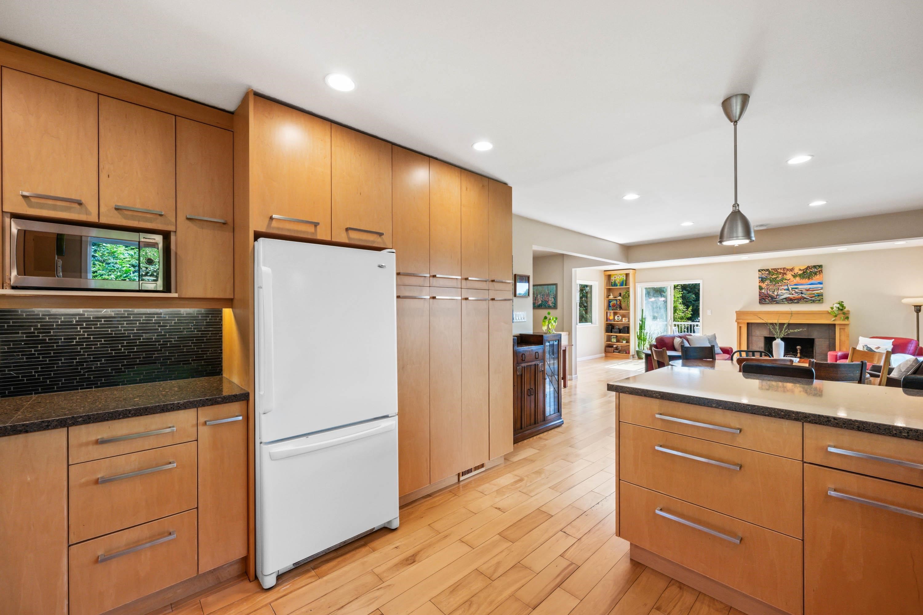 935 Stardale Avenue, Coquitlam, BC