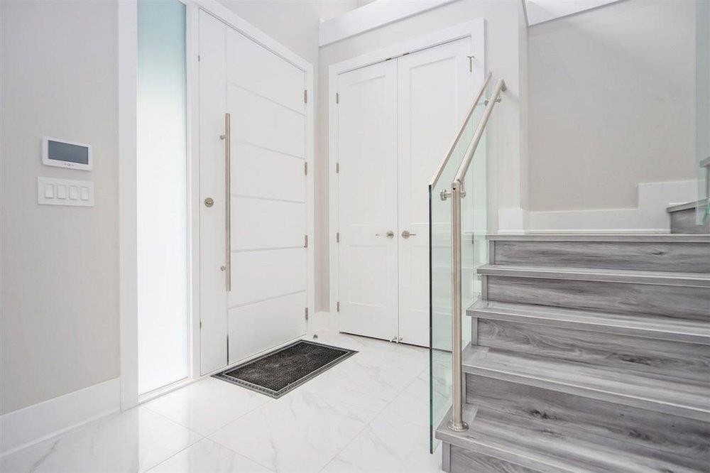 9131 Steveston Highway, Richmond, BC