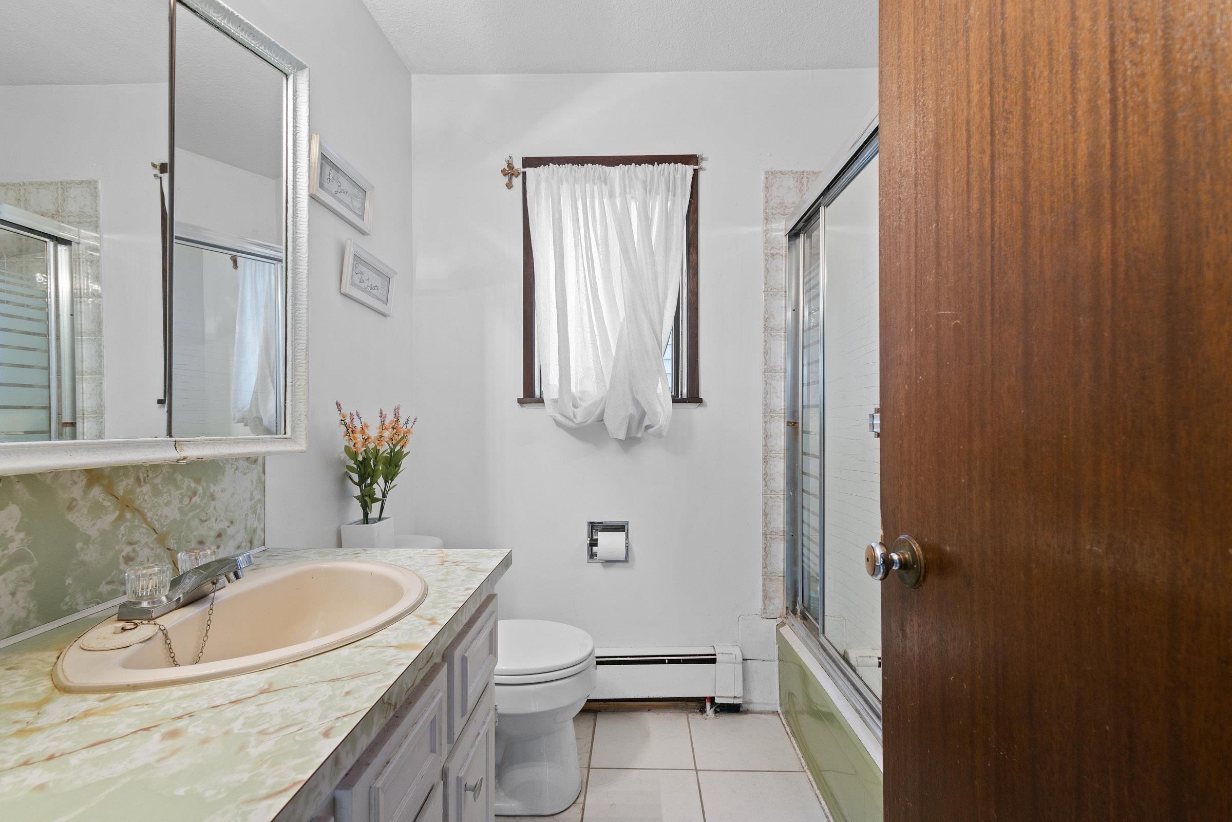 2225 35Th Avenue E, Vancouver, BC