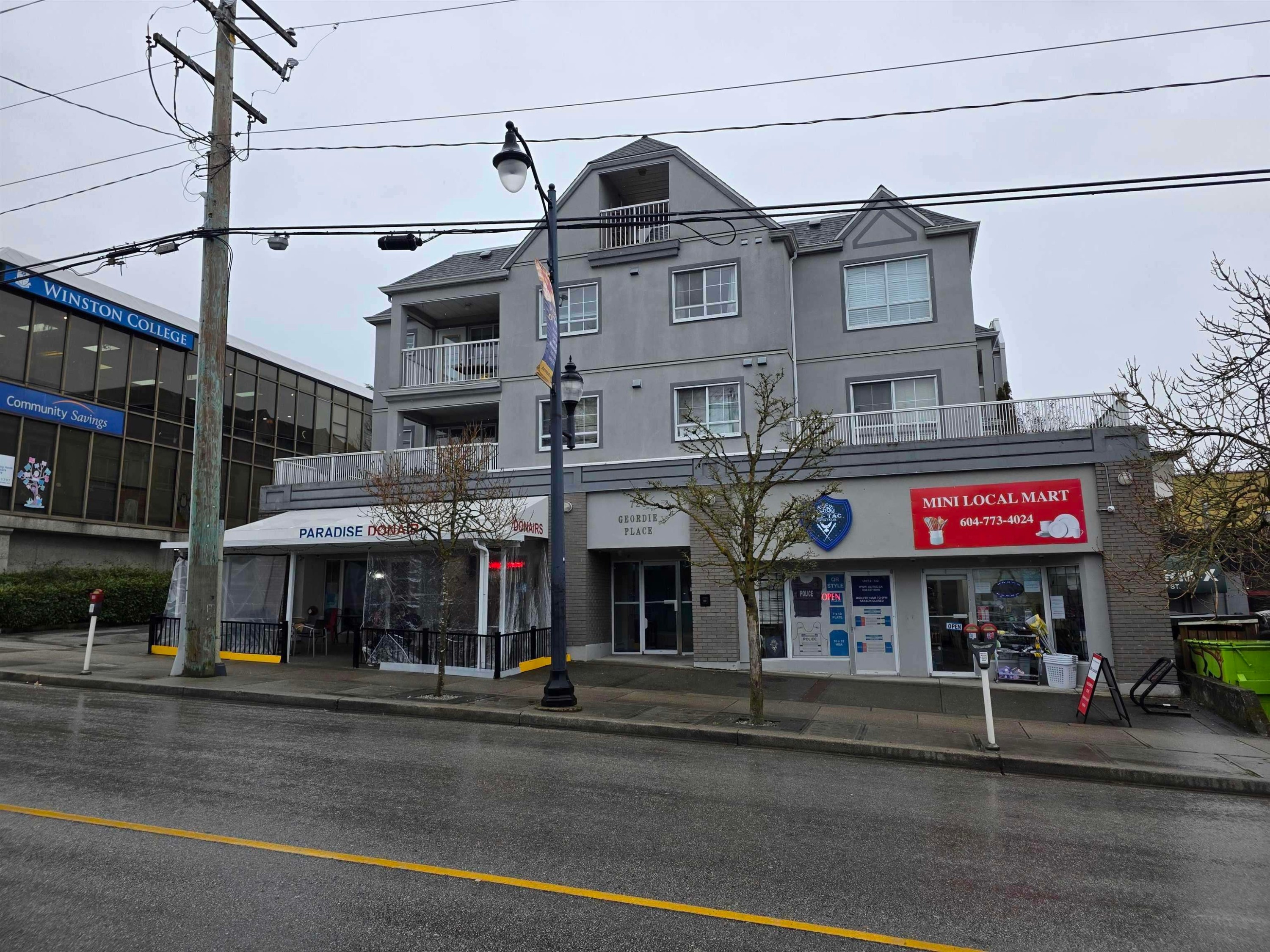 302-723 Twelfth Street, New Westminster, BC