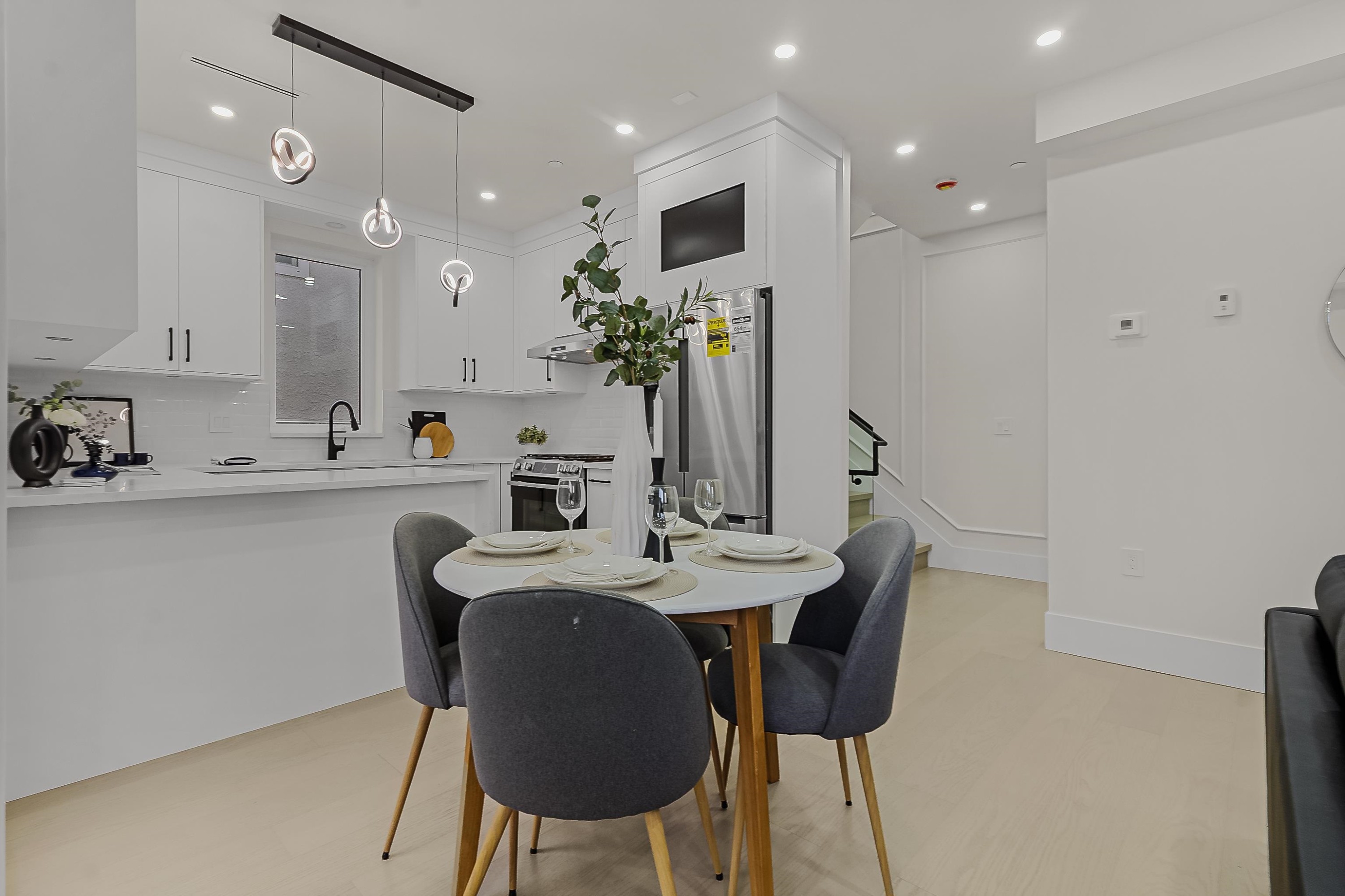 583 60Th Avenue E, Vancouver, BC