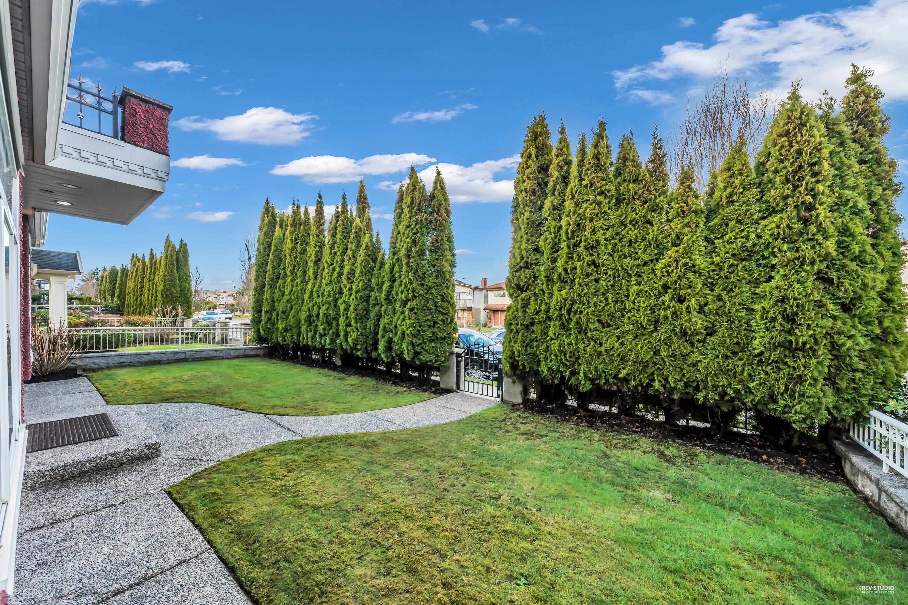 2160 54Th Avenue E, Vancouver, BC