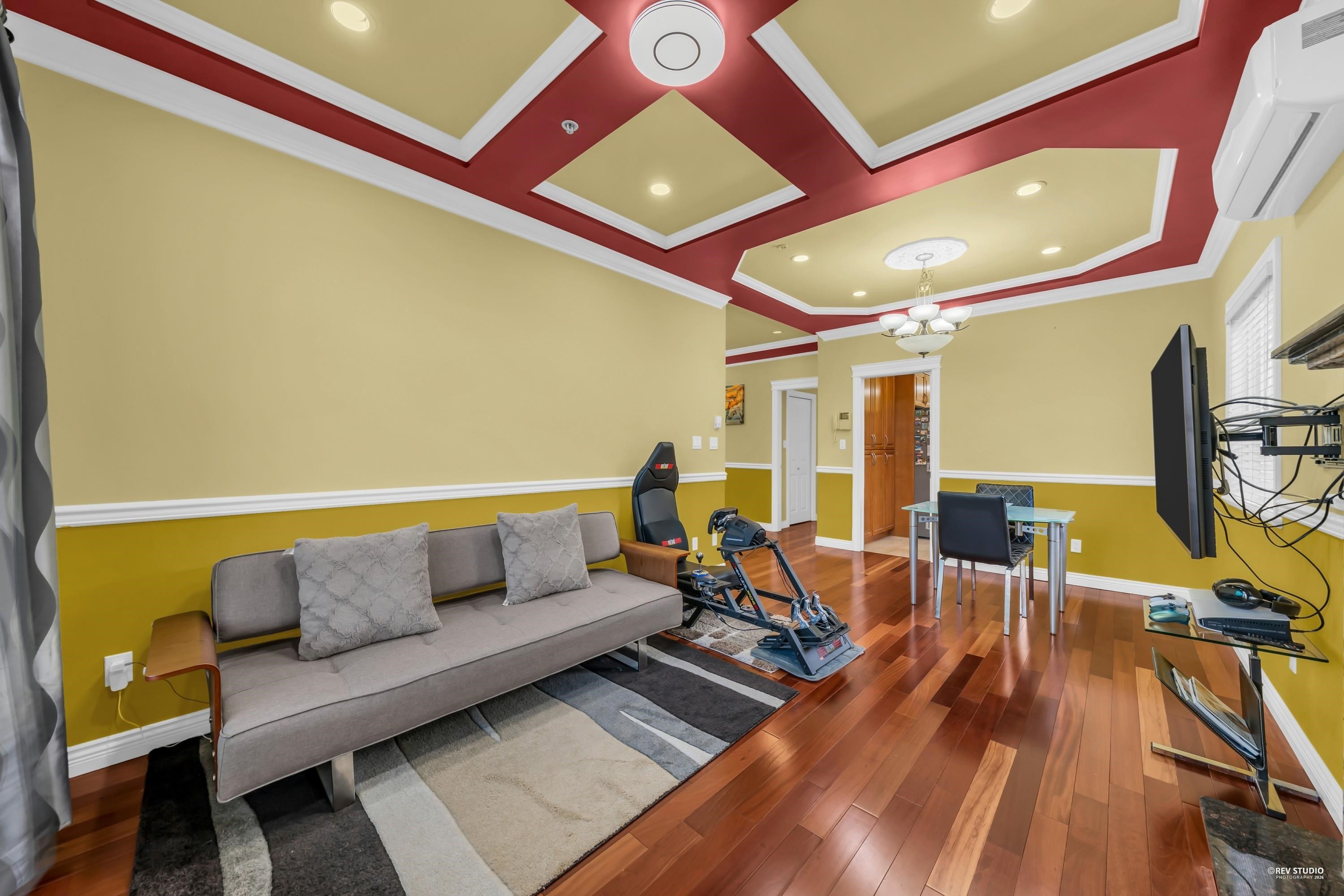 2160 54Th Avenue E, Vancouver, BC