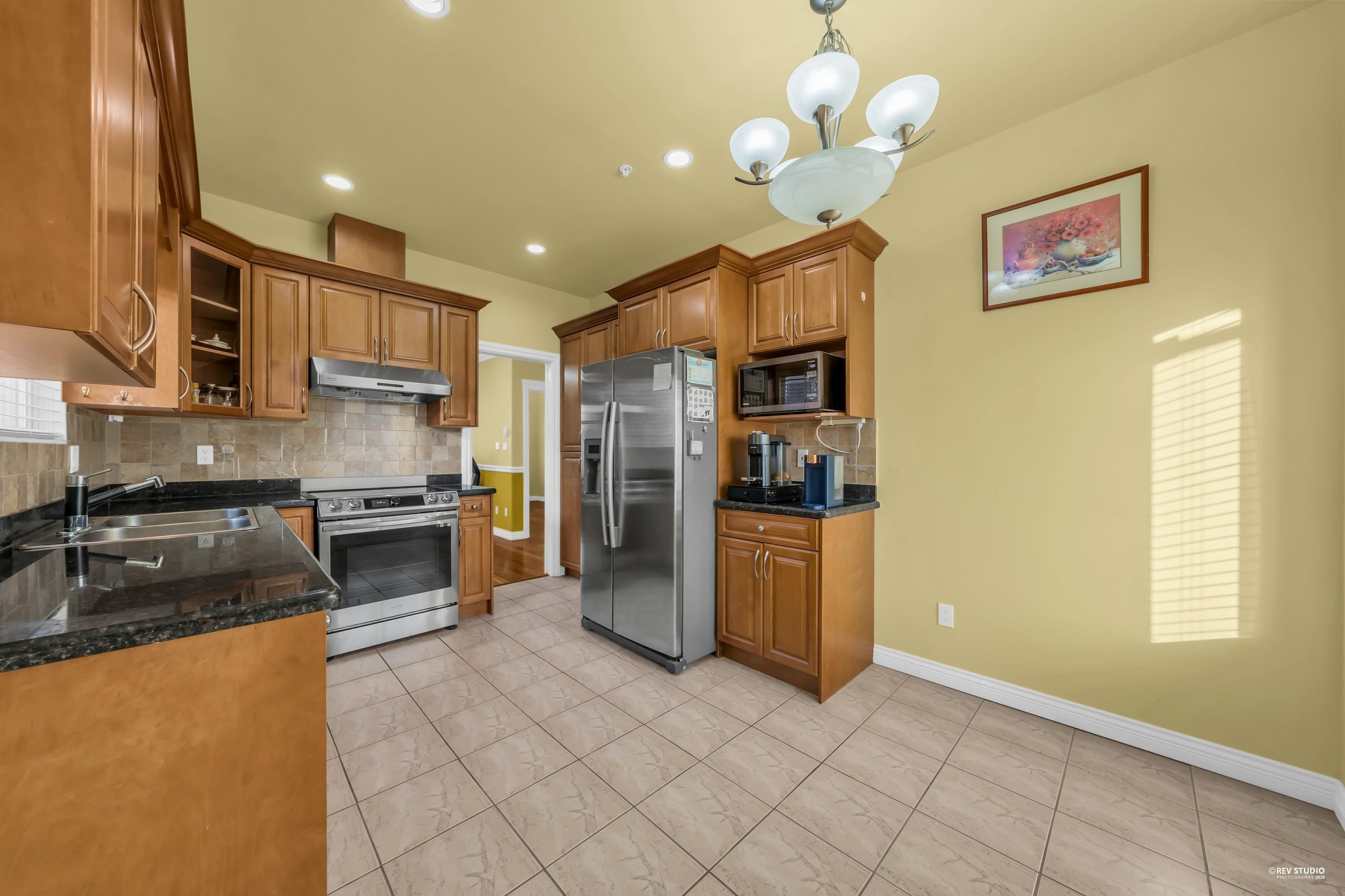 2160 54Th Avenue E, Vancouver, BC