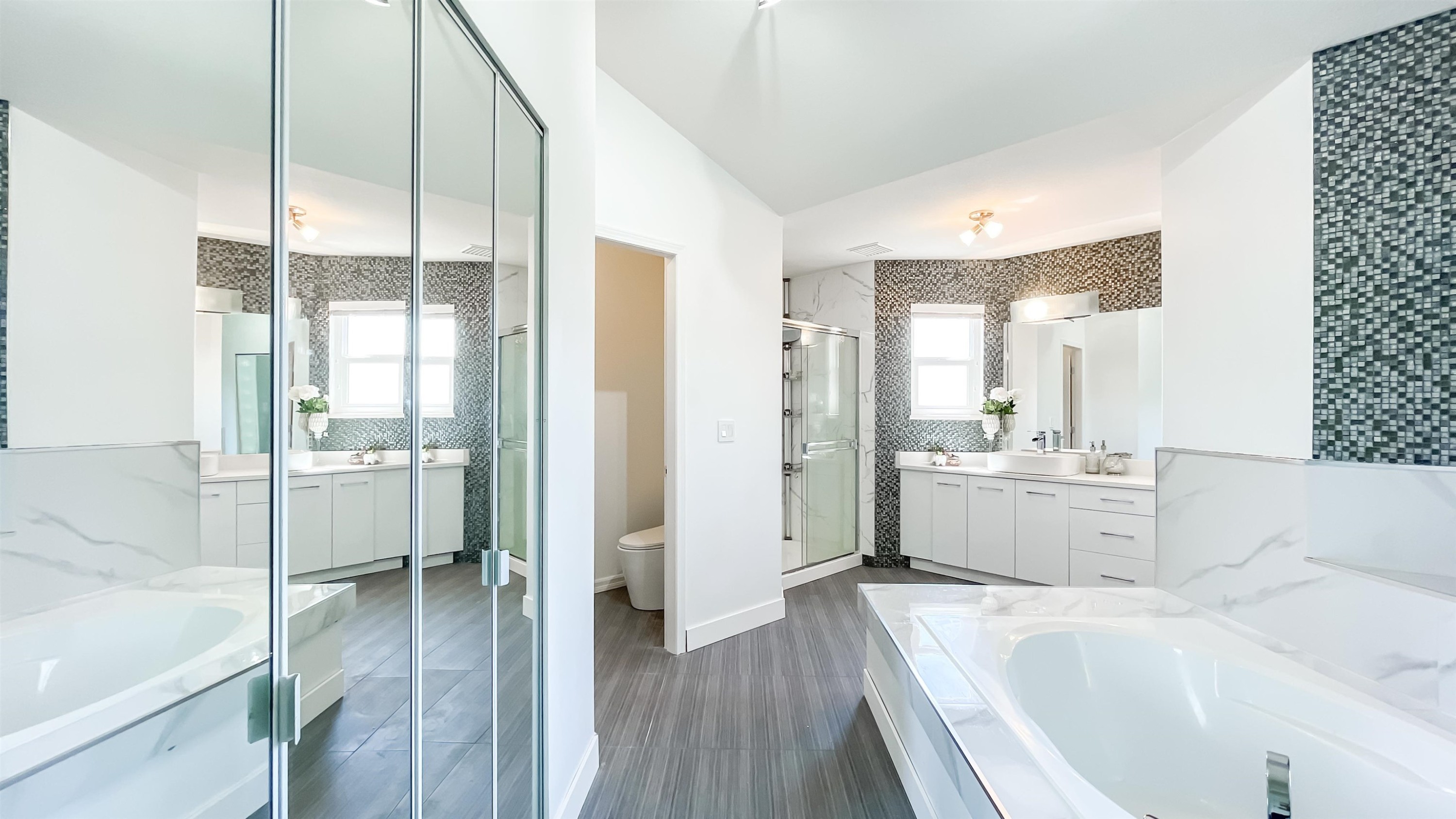 1476 Lansdowne Drive, Coquitlam, BC