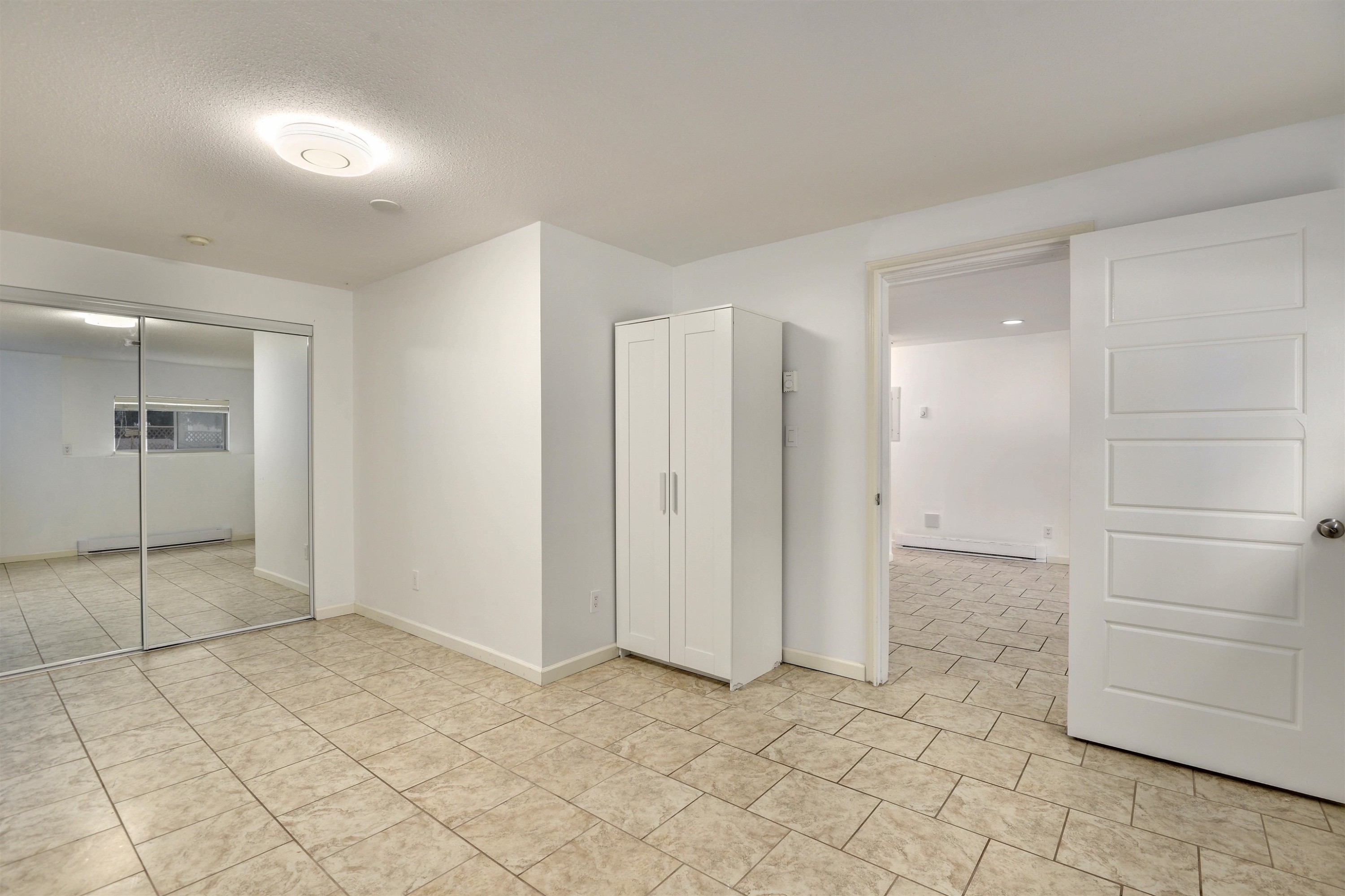 1476 Lansdowne Drive, Coquitlam, BC