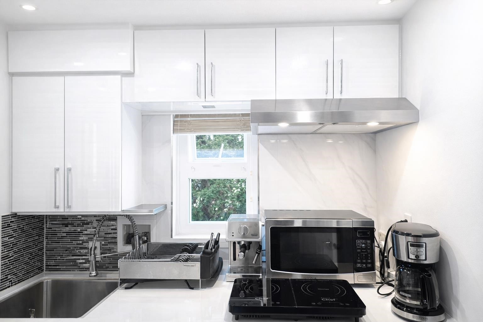 1476 Lansdowne Drive, Coquitlam, BC