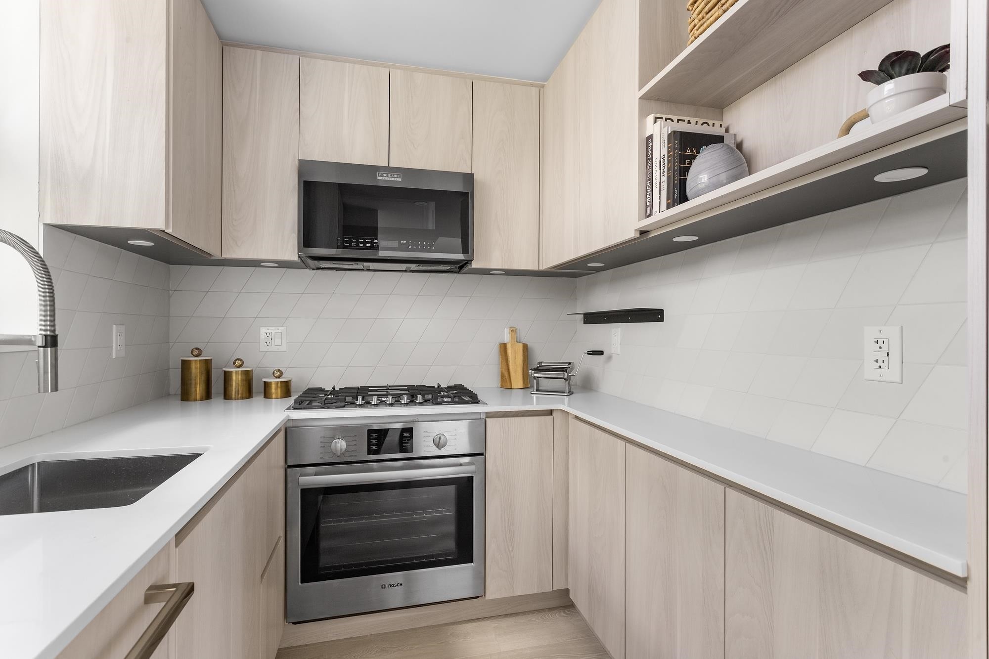 3249 Clive Avenue, Vancouver, BC