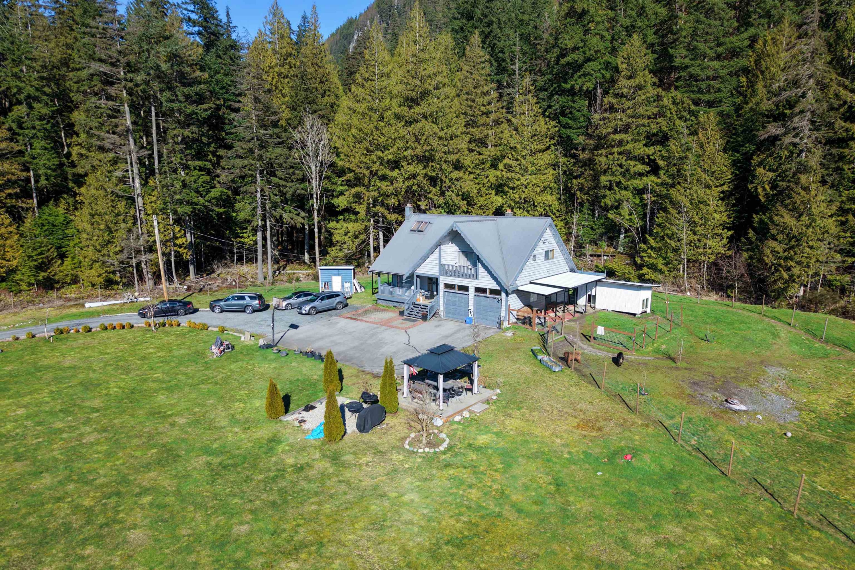 4000 Highway 99, Squamish, BC