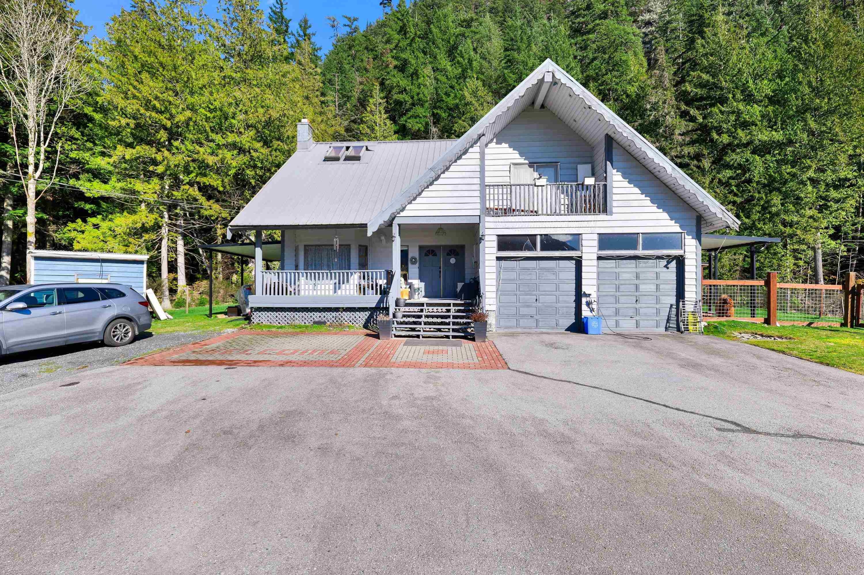 4000 Highway 99, Squamish, BC