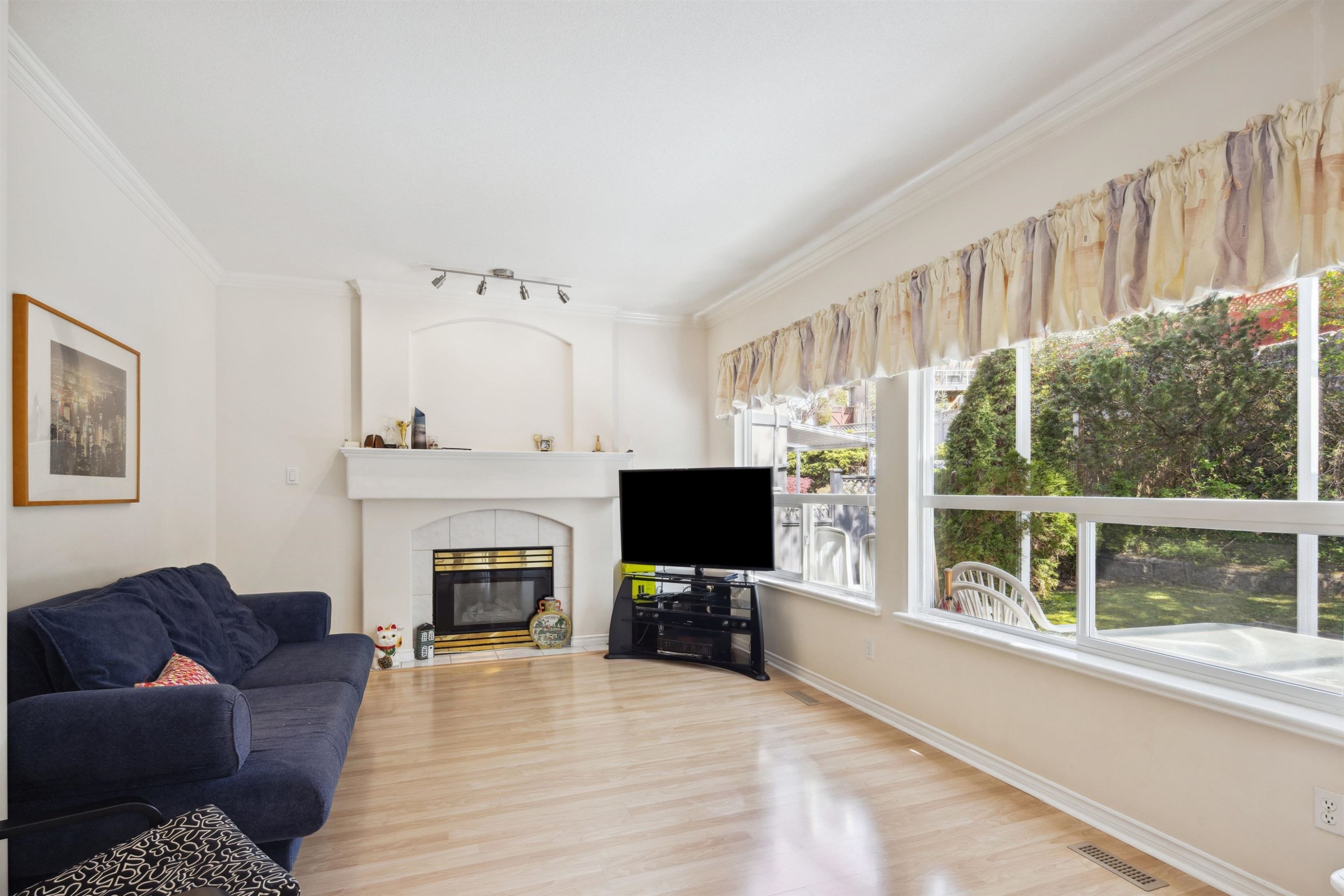 2525 Sapphire Place, Coquitlam, BC