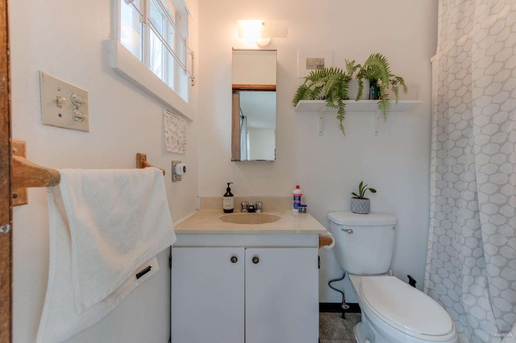 308 King Edward Avenue E, Vancouver, BC