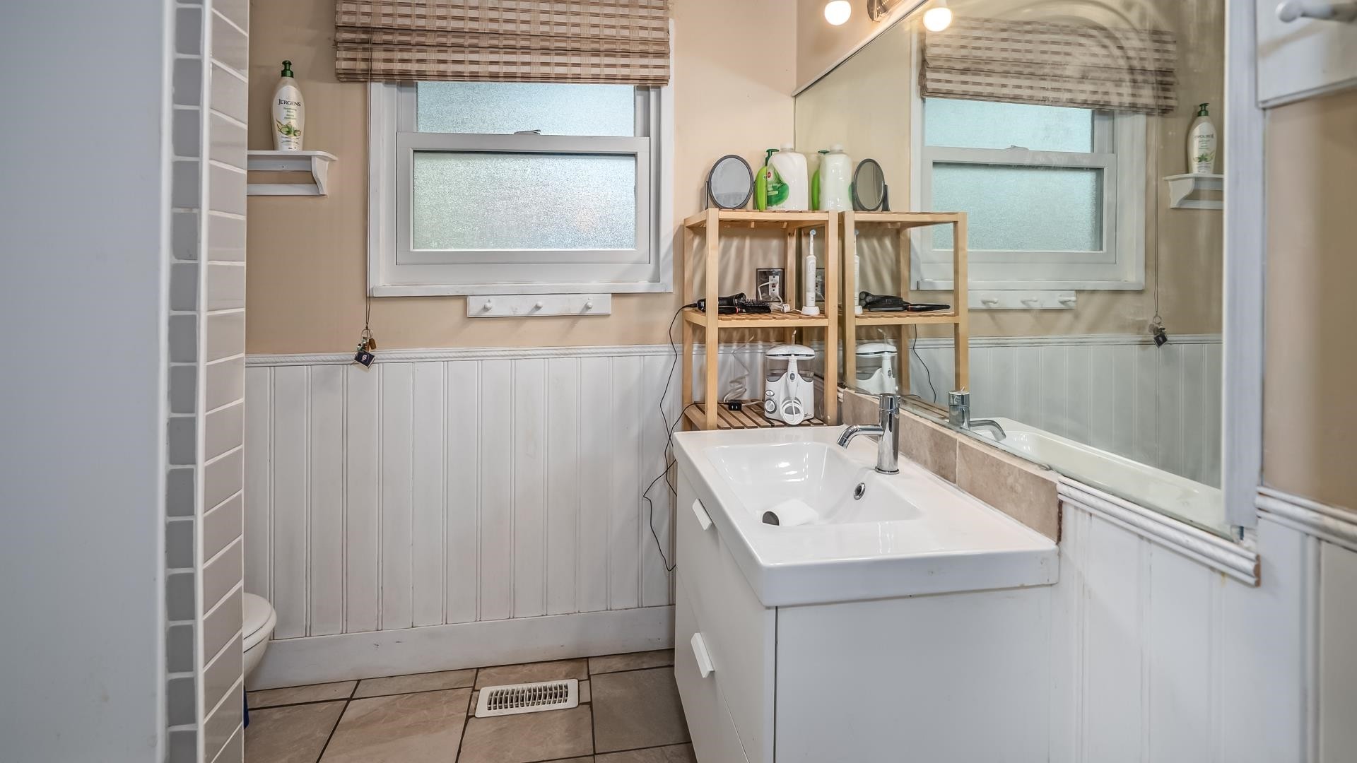11891 No. 2 Road, Richmond, BC