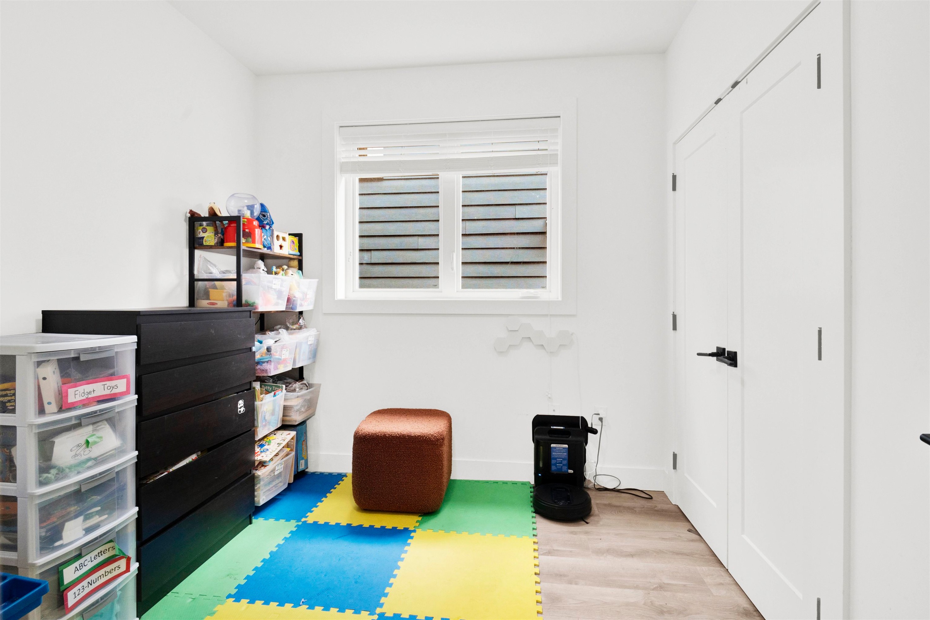 2743 Duke Street, Vancouver, BC