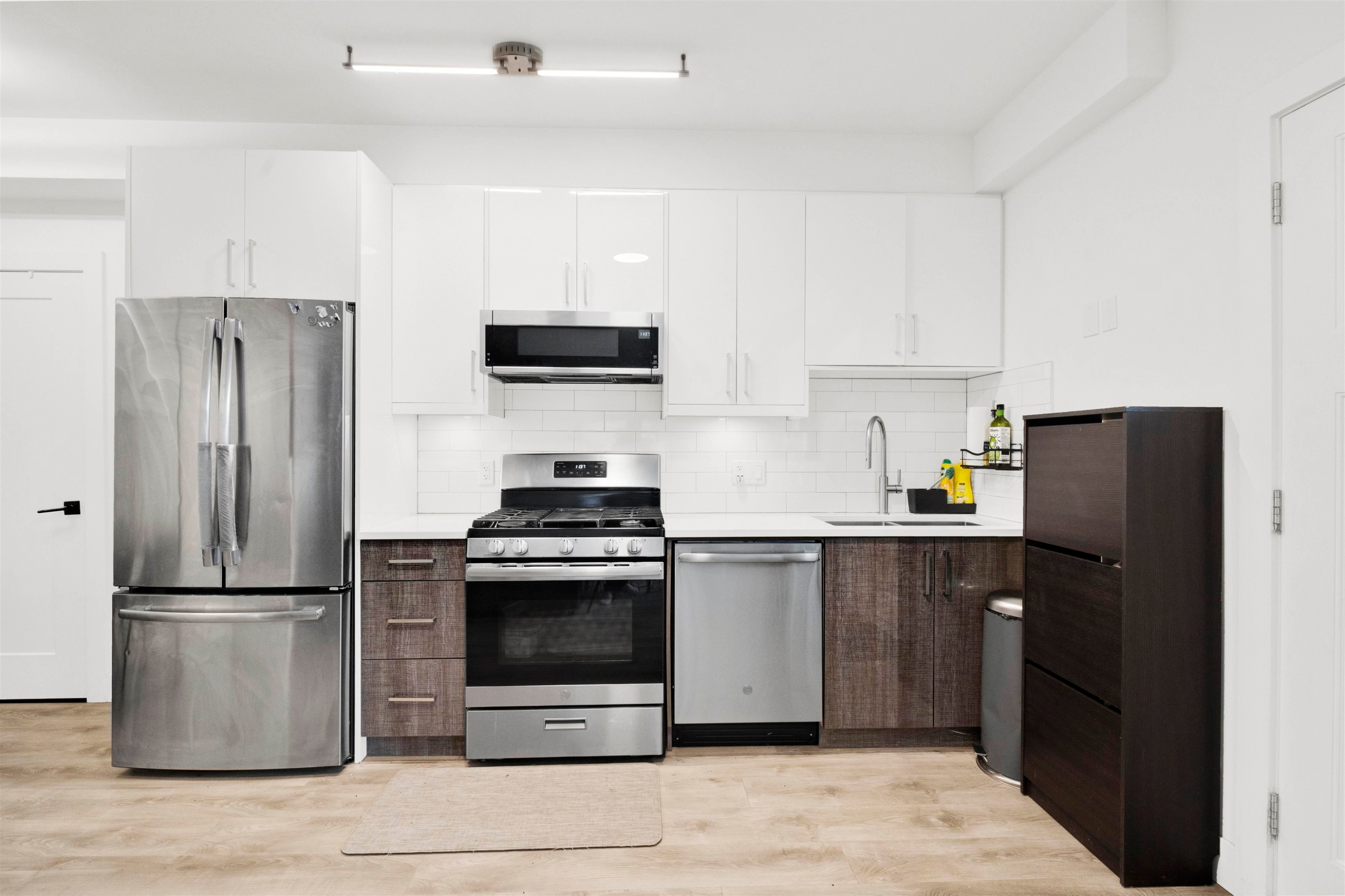 2743 Duke Street, Vancouver, BC