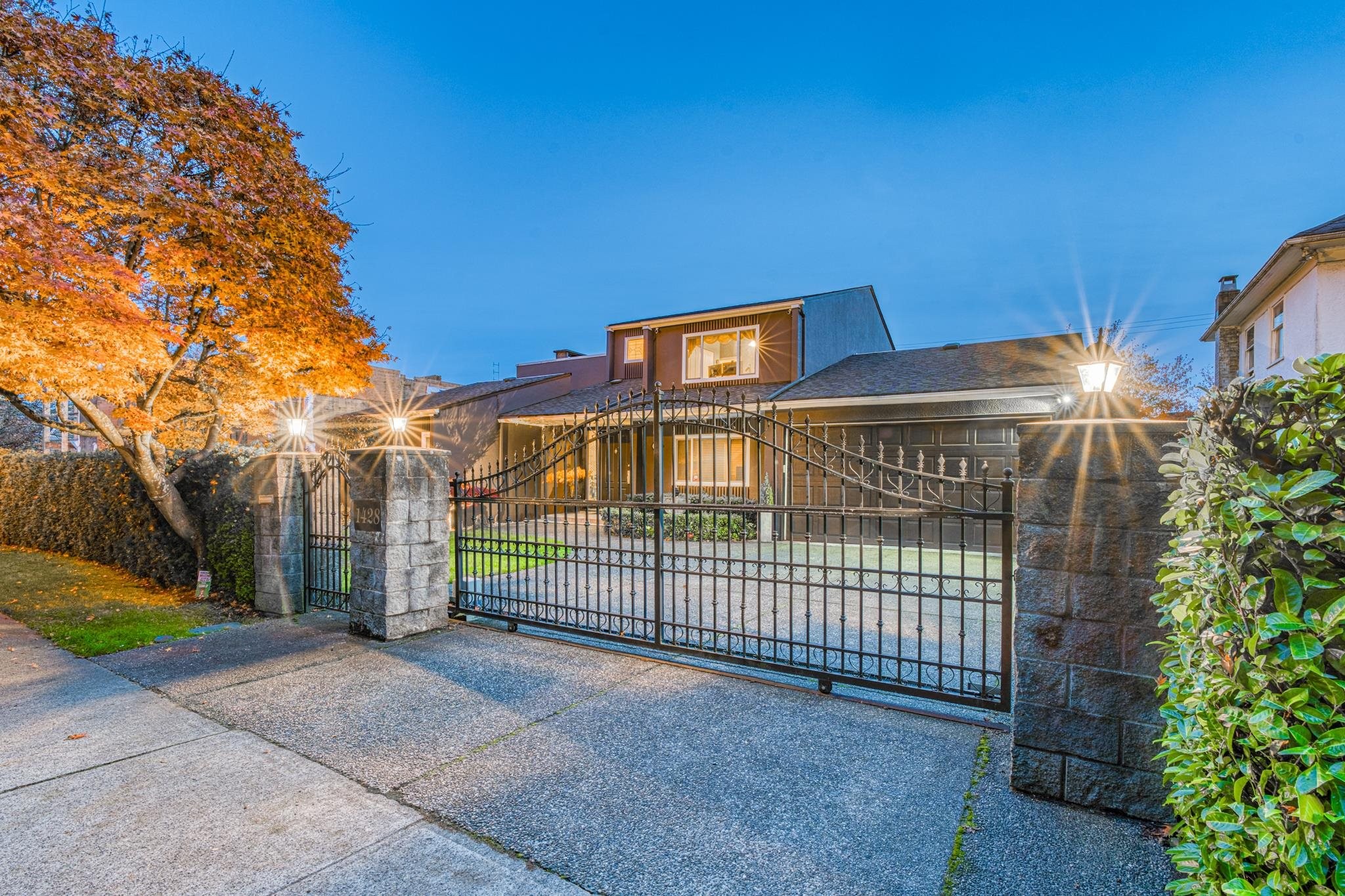1428 37Th Avenue W, Vancouver, BC