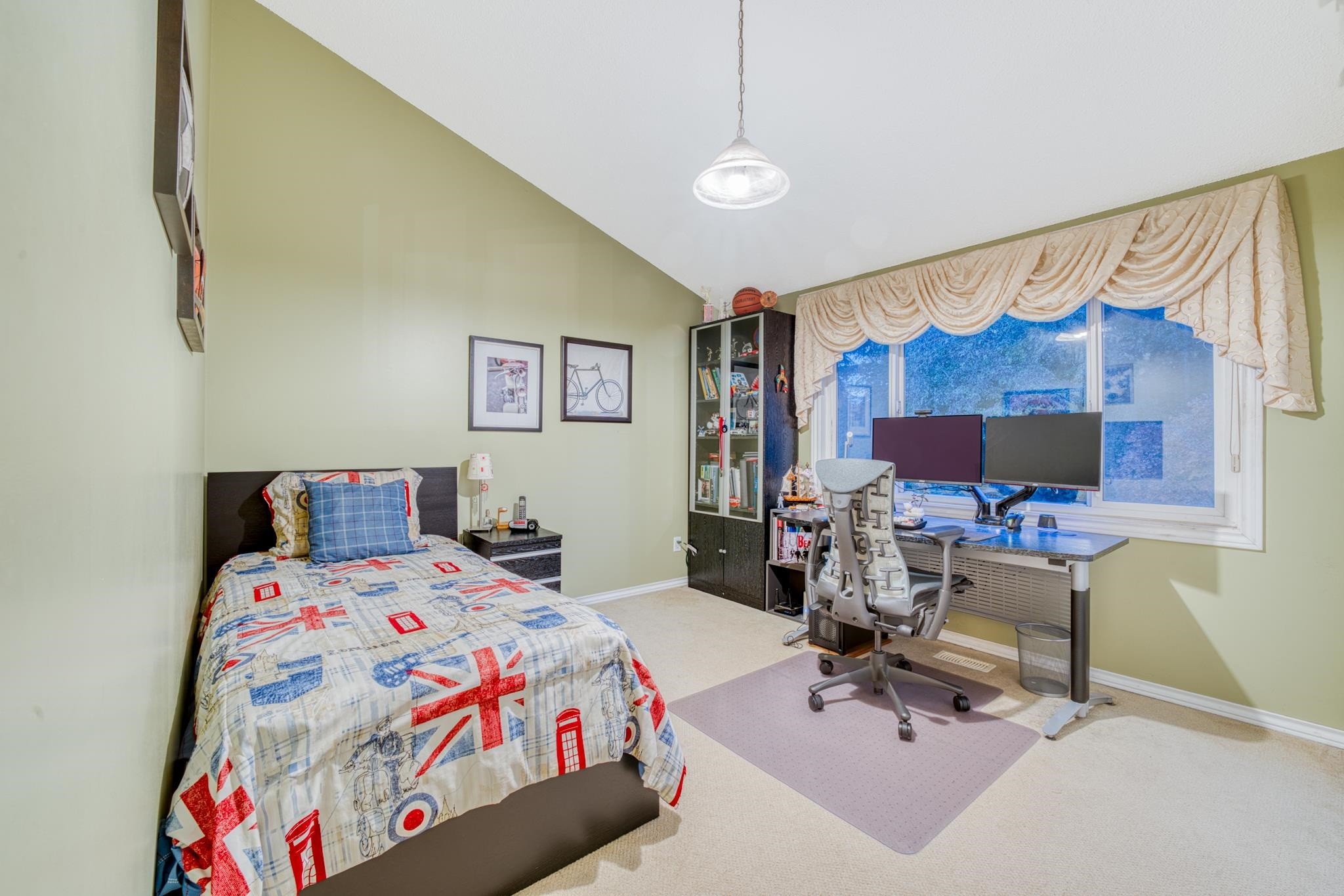 1428 37Th Avenue W, Vancouver, BC