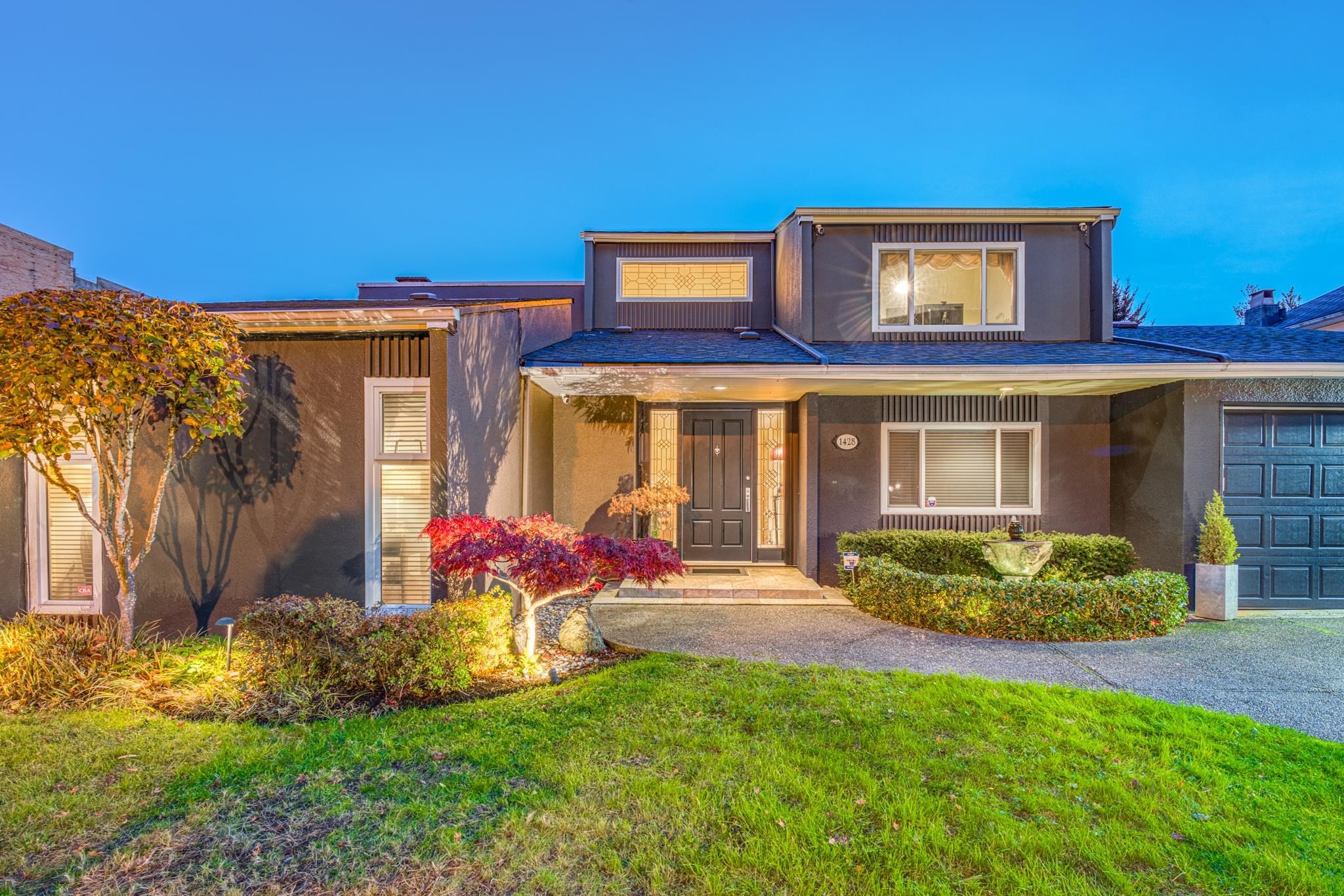 1428 37Th Avenue W, Vancouver, BC