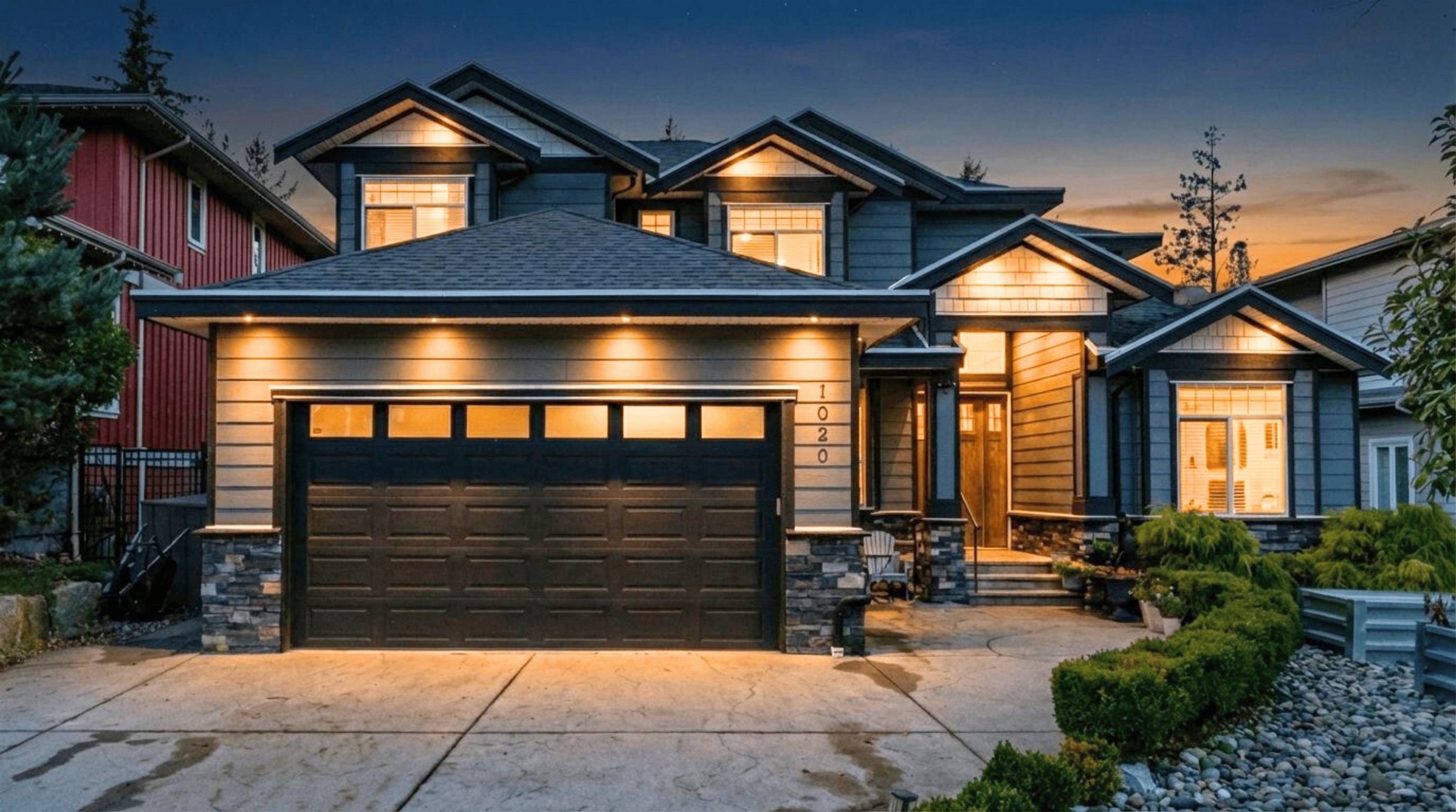 1020 Jay Crescent, Squamish, BC