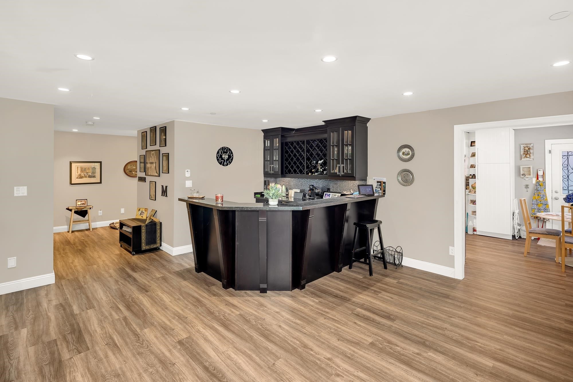 1020 Jay Crescent, Squamish, BC