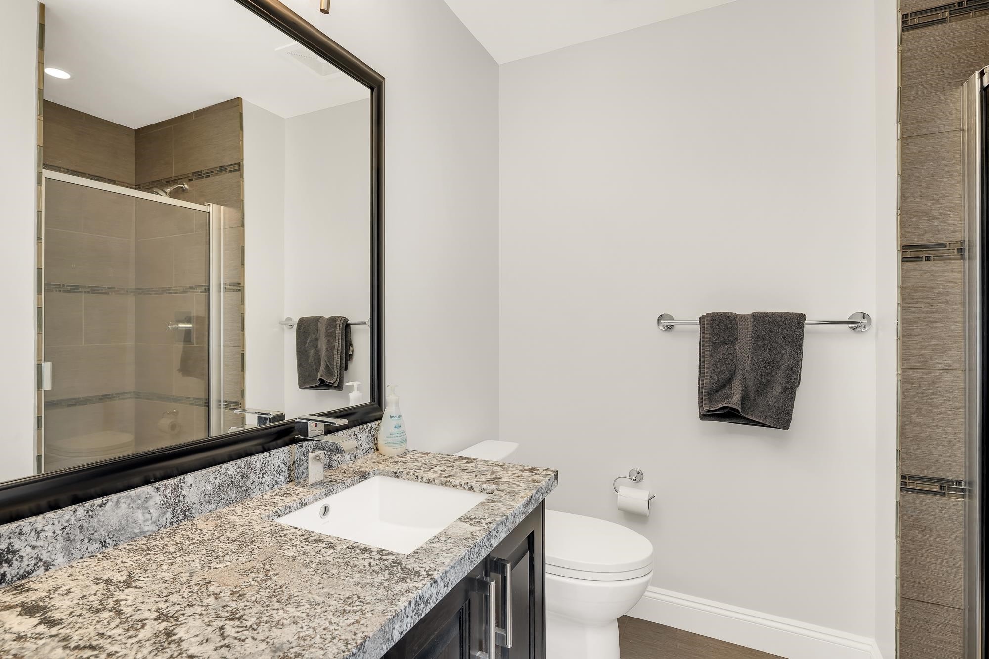 1020 Jay Crescent, Squamish, BC