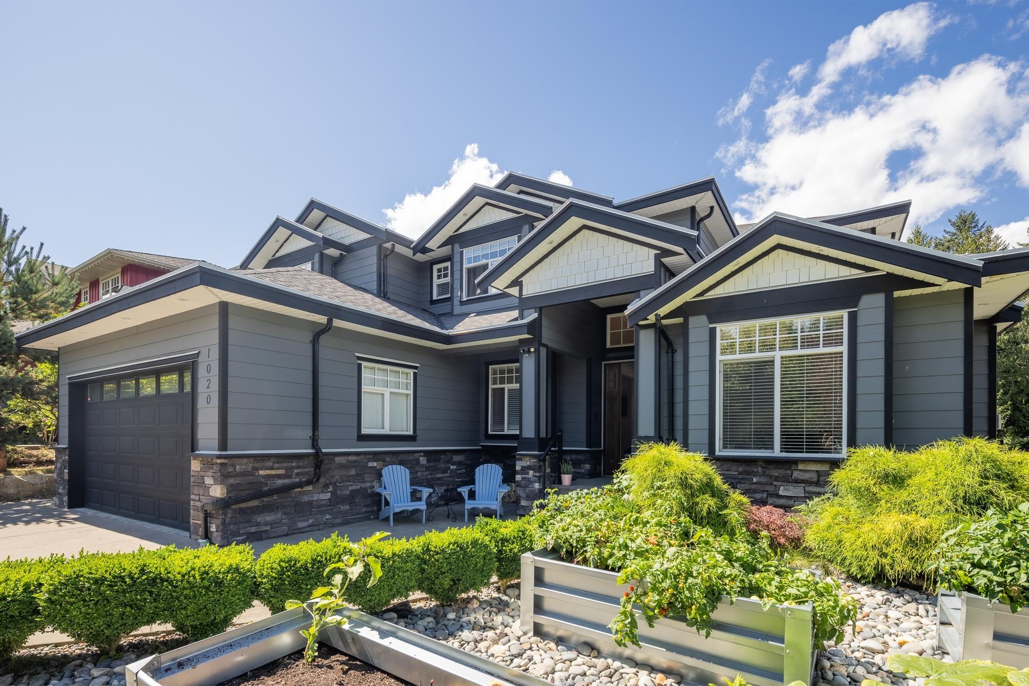 1020 Jay Crescent, Squamish, BC