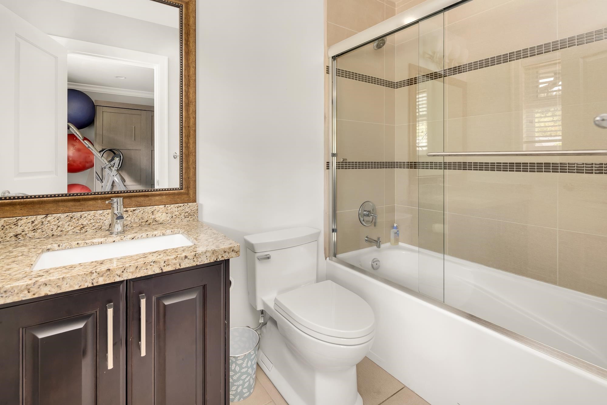 1020 Jay Crescent, Squamish, BC
