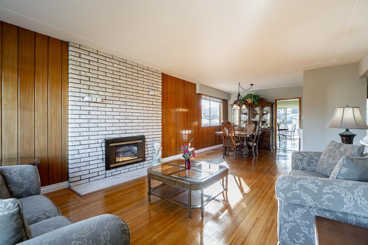 3038 Charles Street, Vancouver, BC